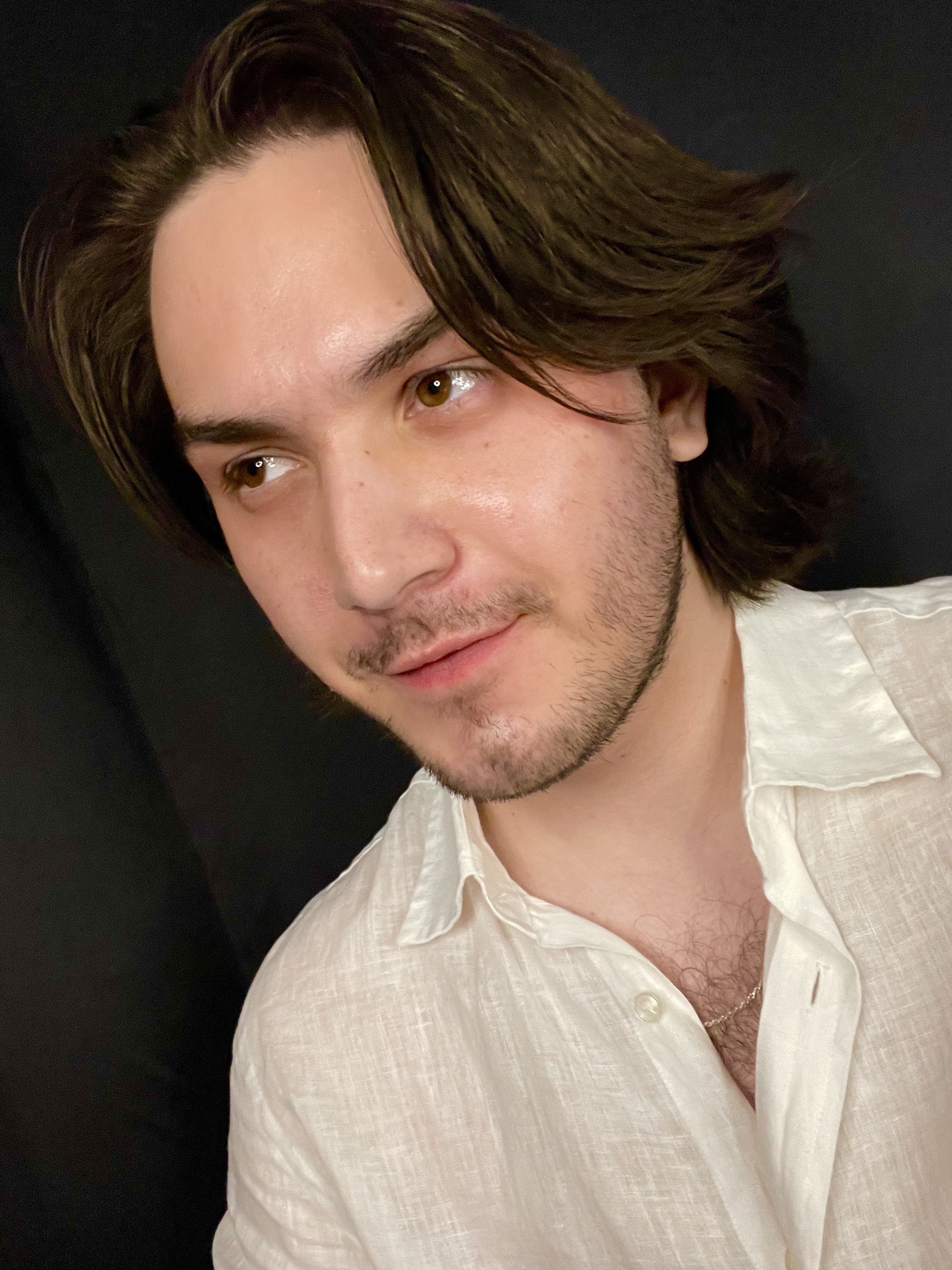 Tinder profile picture for @arthur
