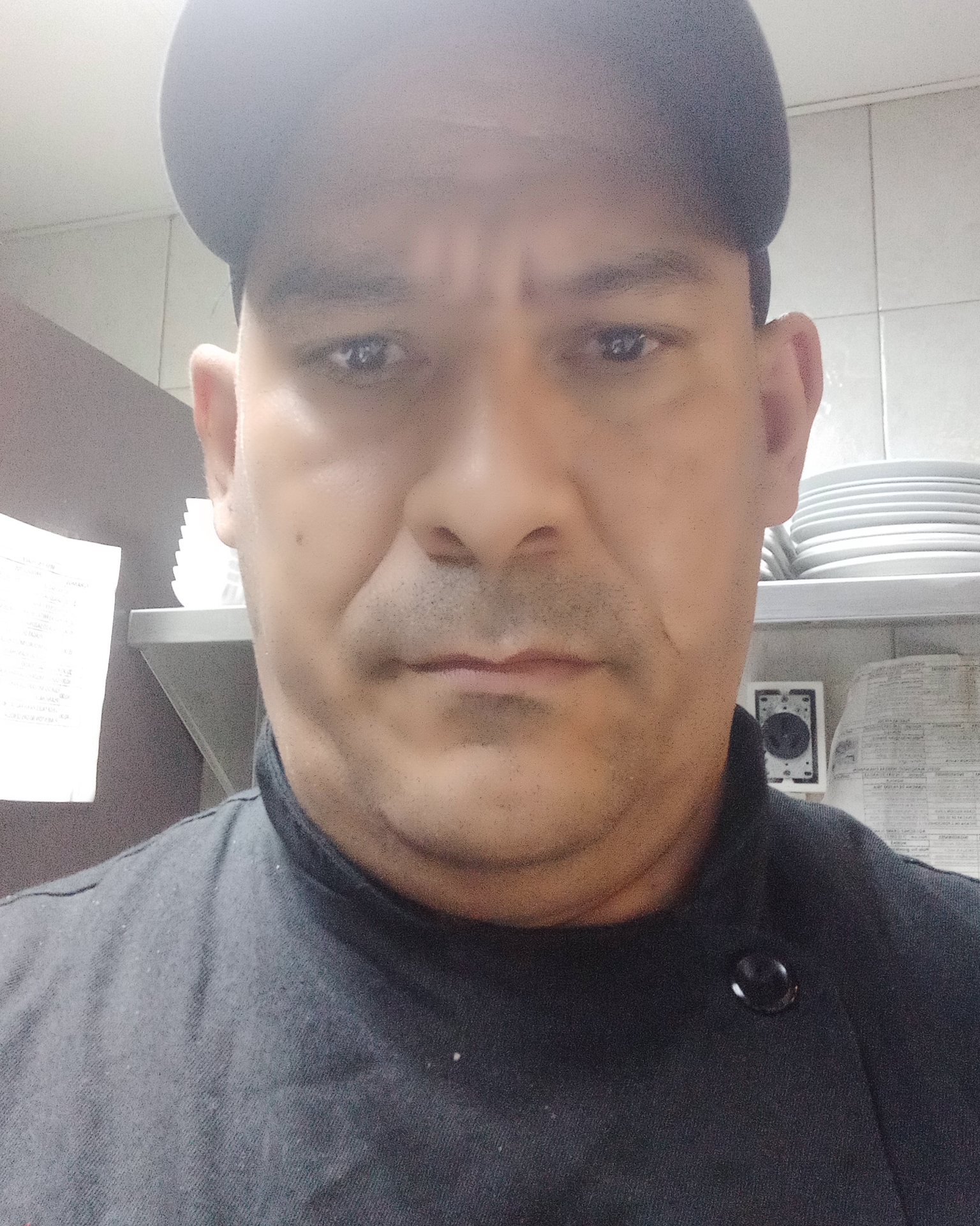 Tinder profile picture for @gabo