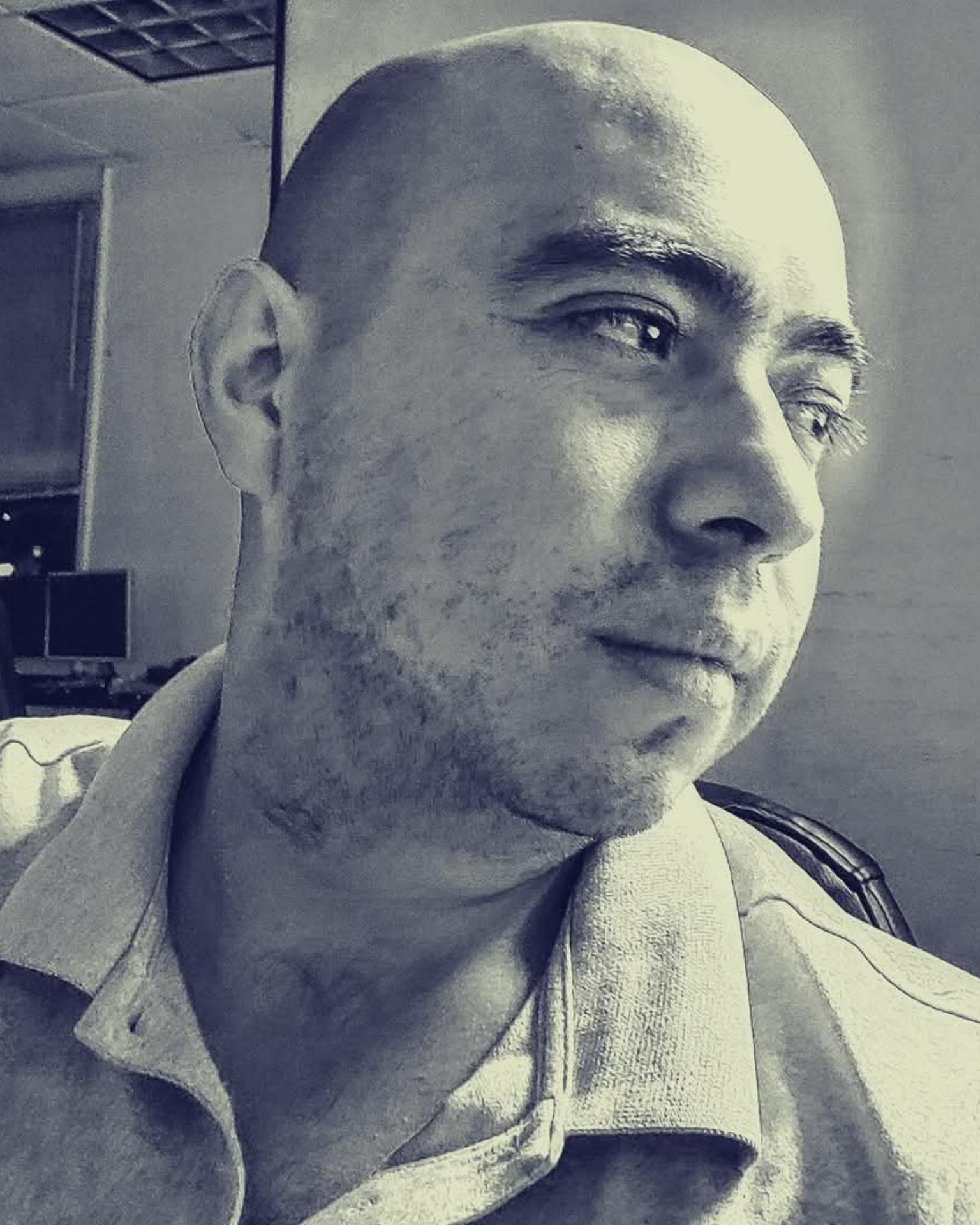 Tinder profile picture for @elrafas