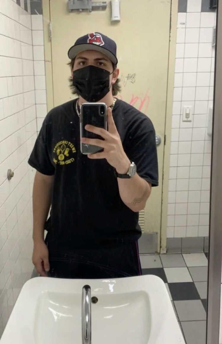 Tinder profile picture for @tarnish