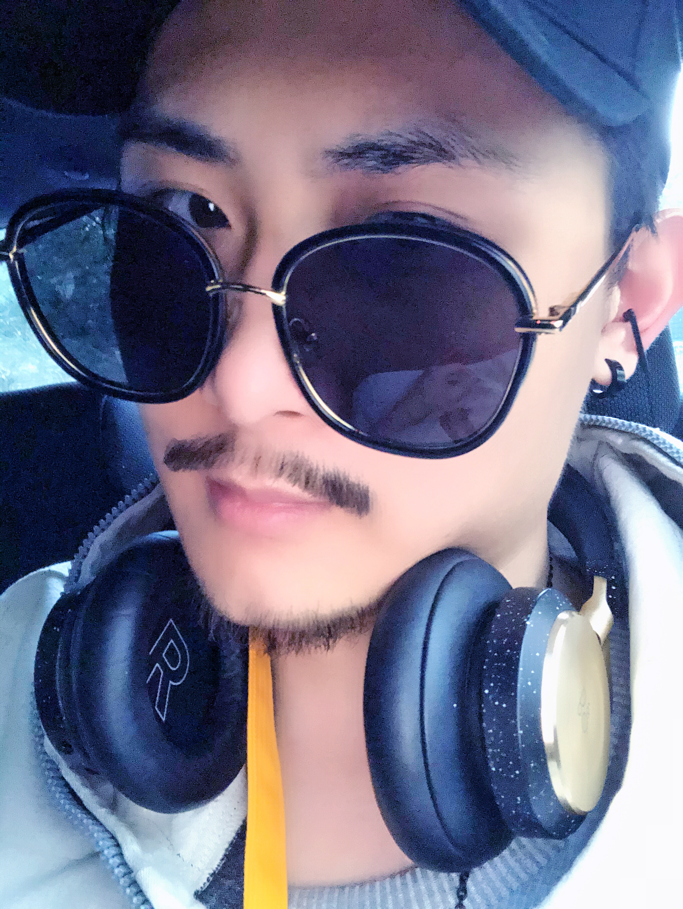 Tinder profile picture for @noctis