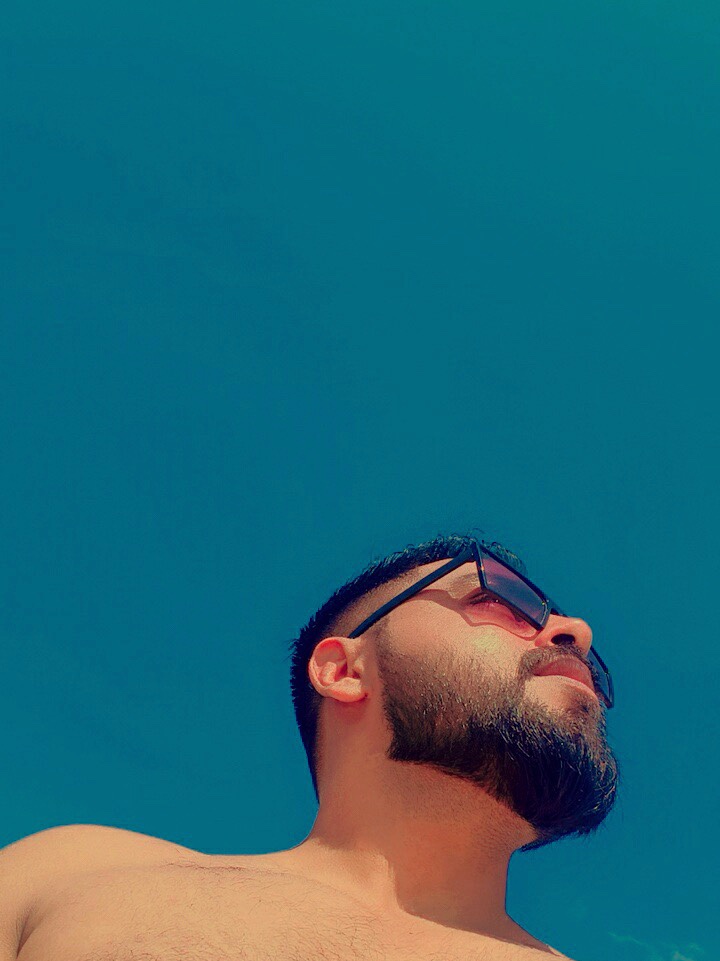 Tinder profile picture for @coldest