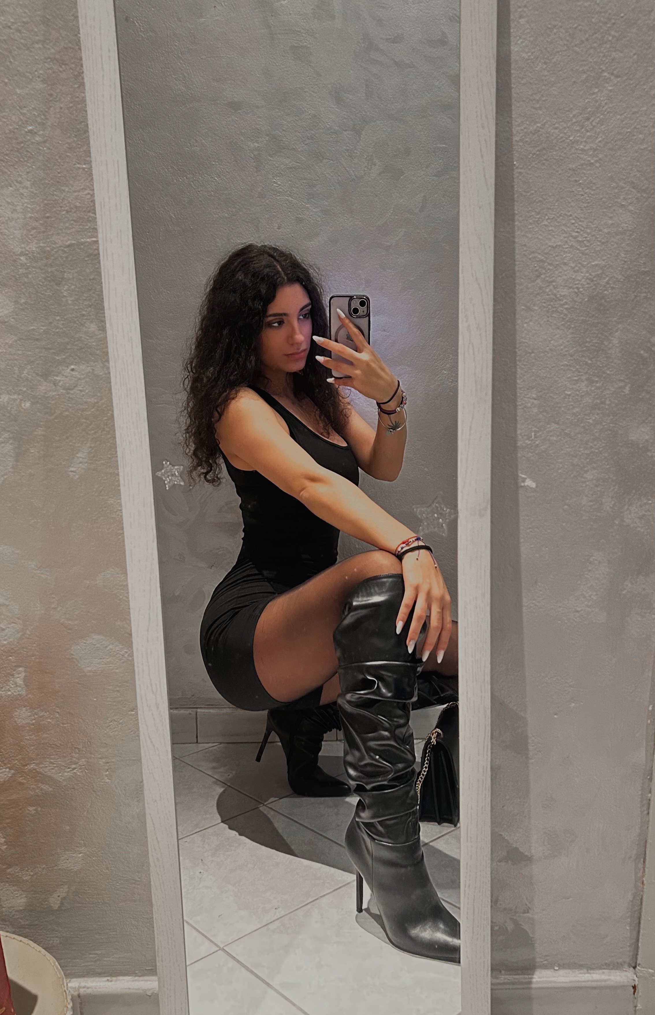 Tinder profile picture for @sereee