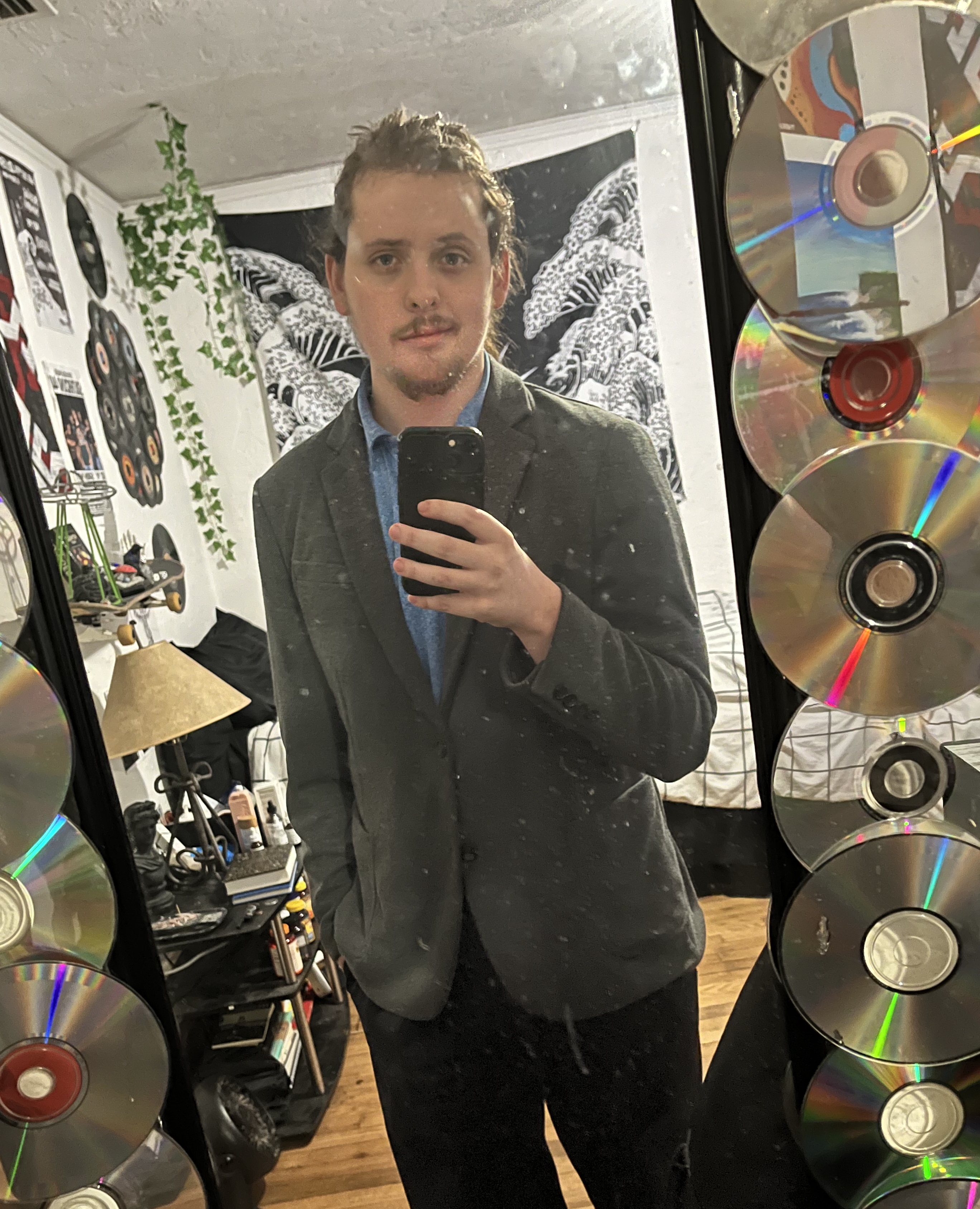 Tinder profile picture for @spaghetti