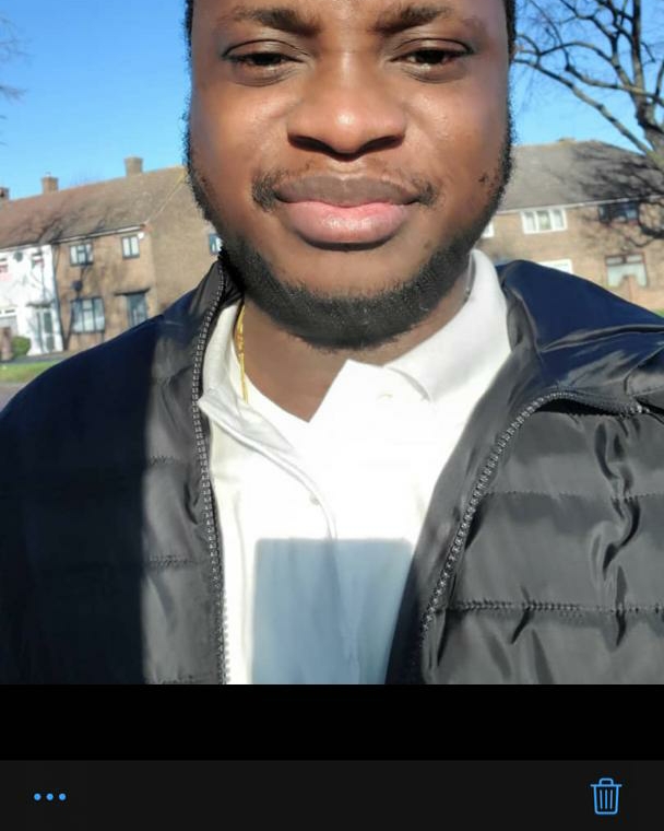 Tinder profile picture for @dips