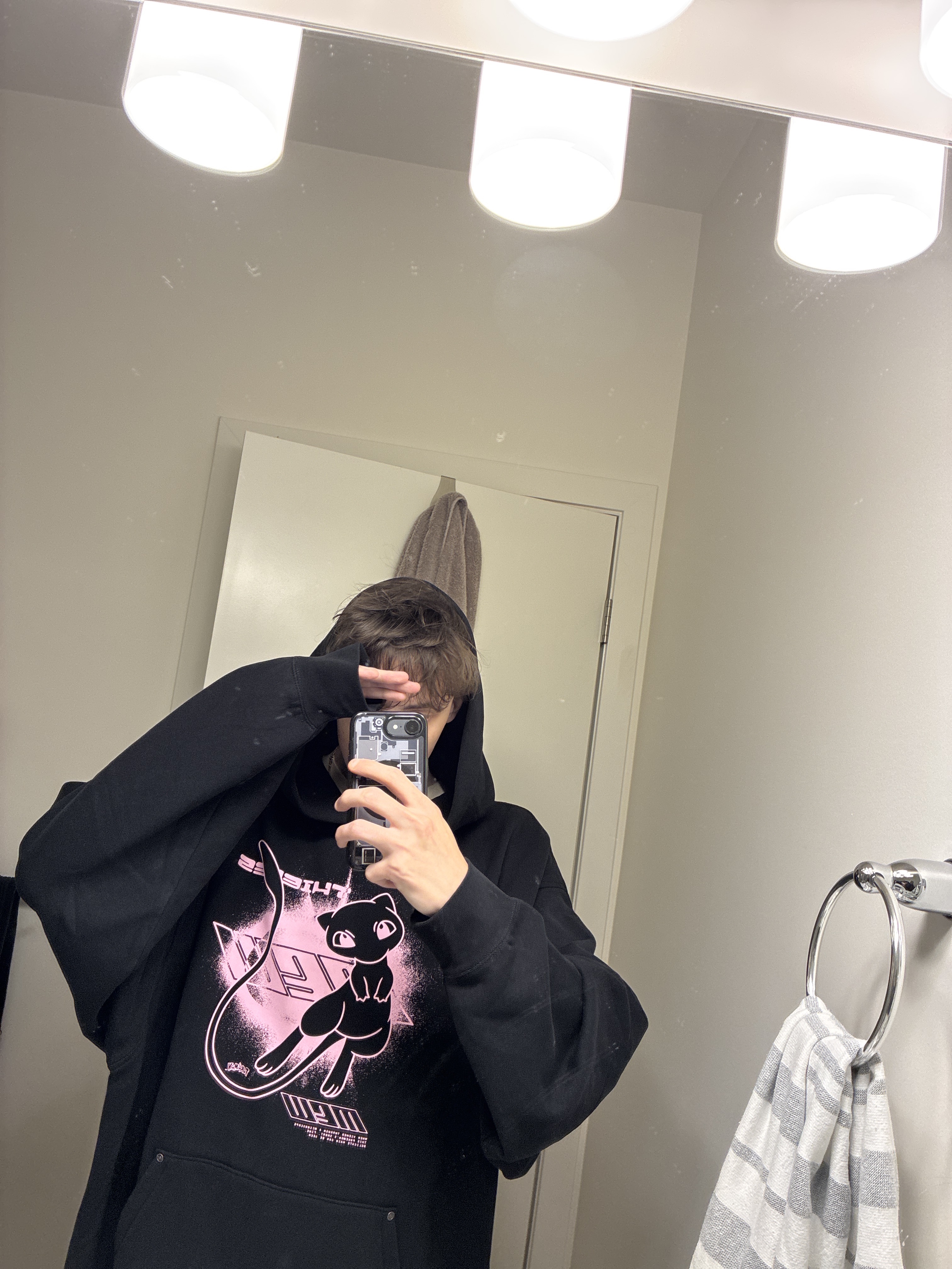 Tinder profile picture for @weak