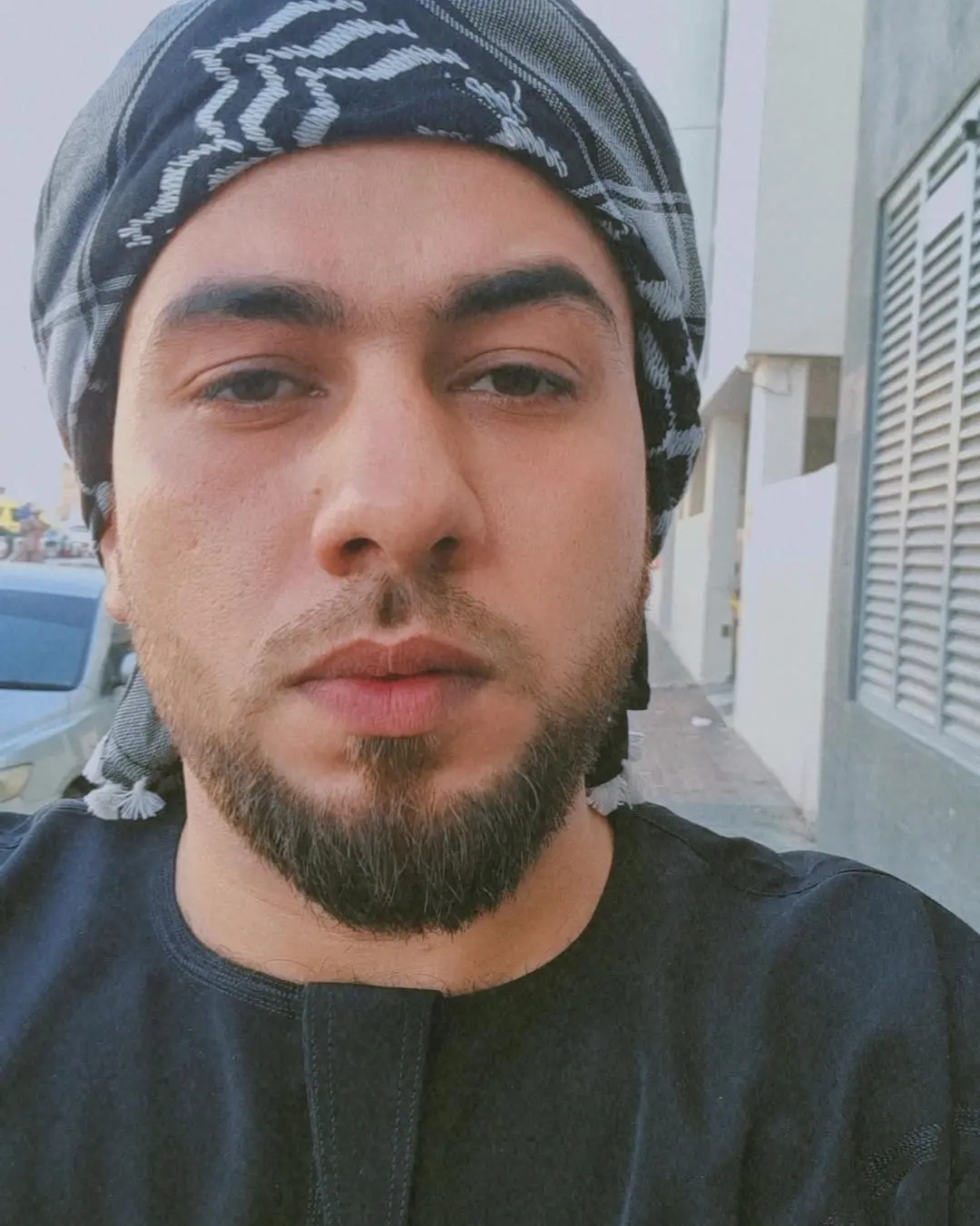 Tinder profile picture for @zainch