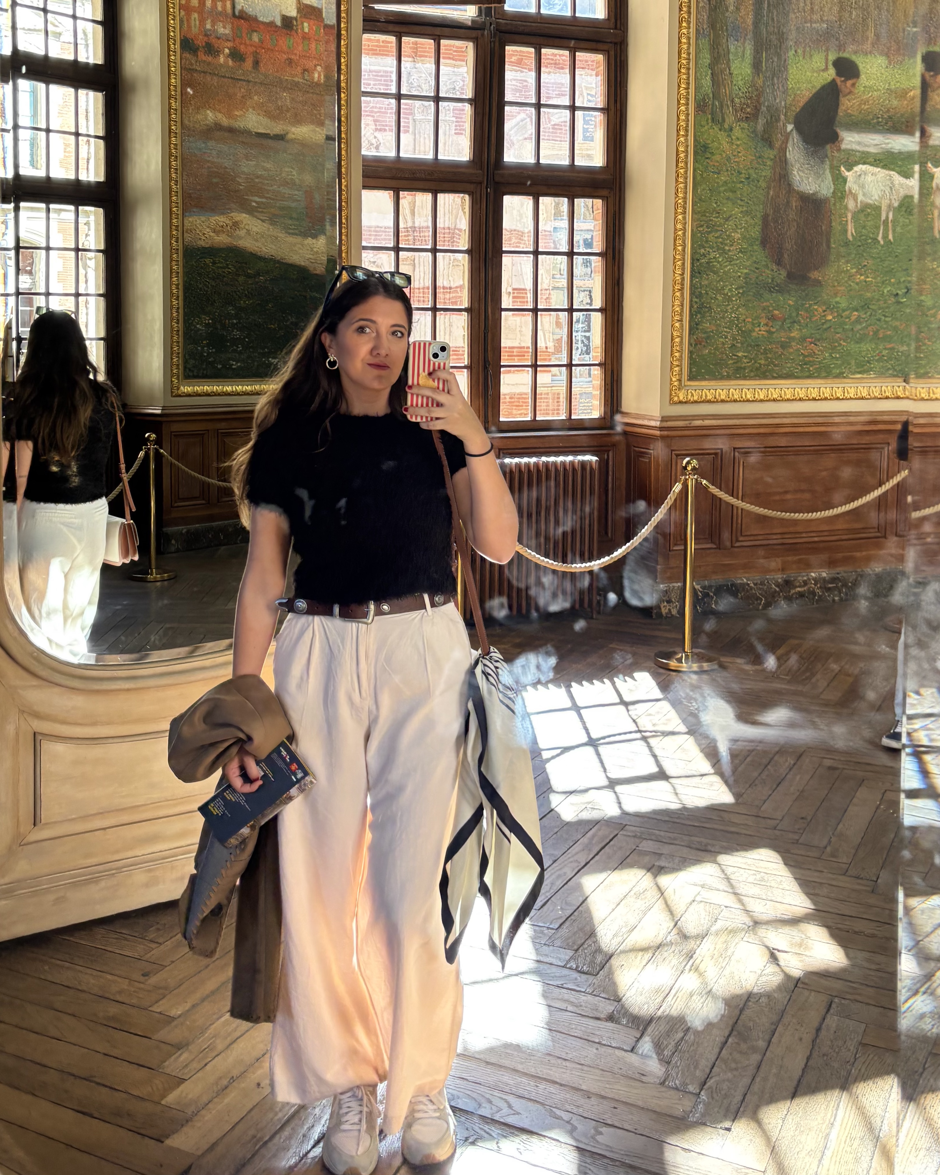 Tinder profile picture for @ana