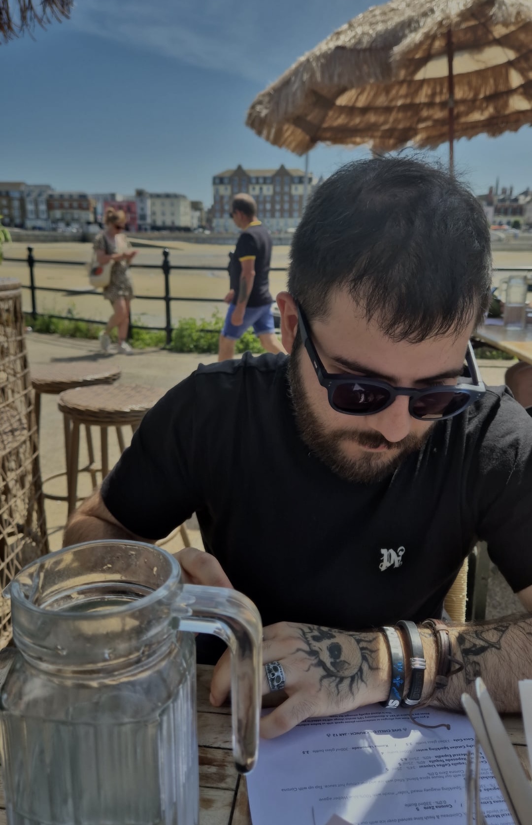 Tinder profile picture for @tiagu