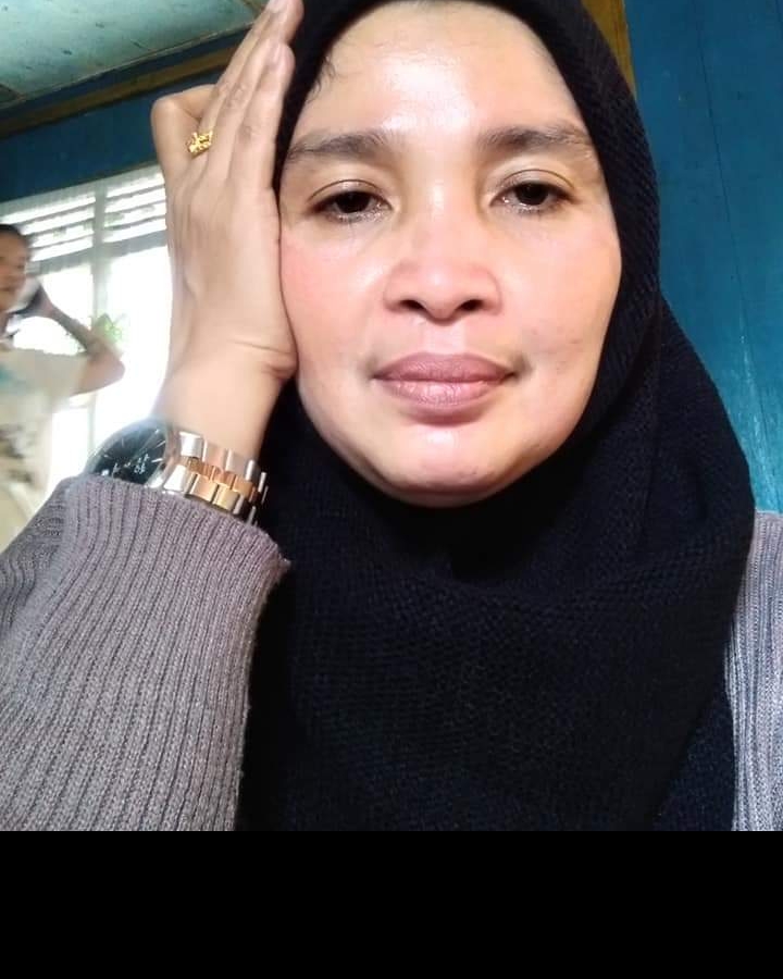 Tinder profile picture for @nurma