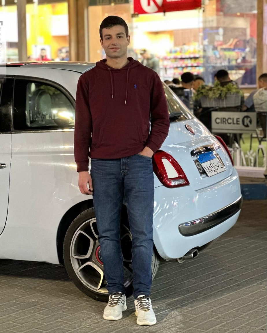 Tinder profile picture for @fathy