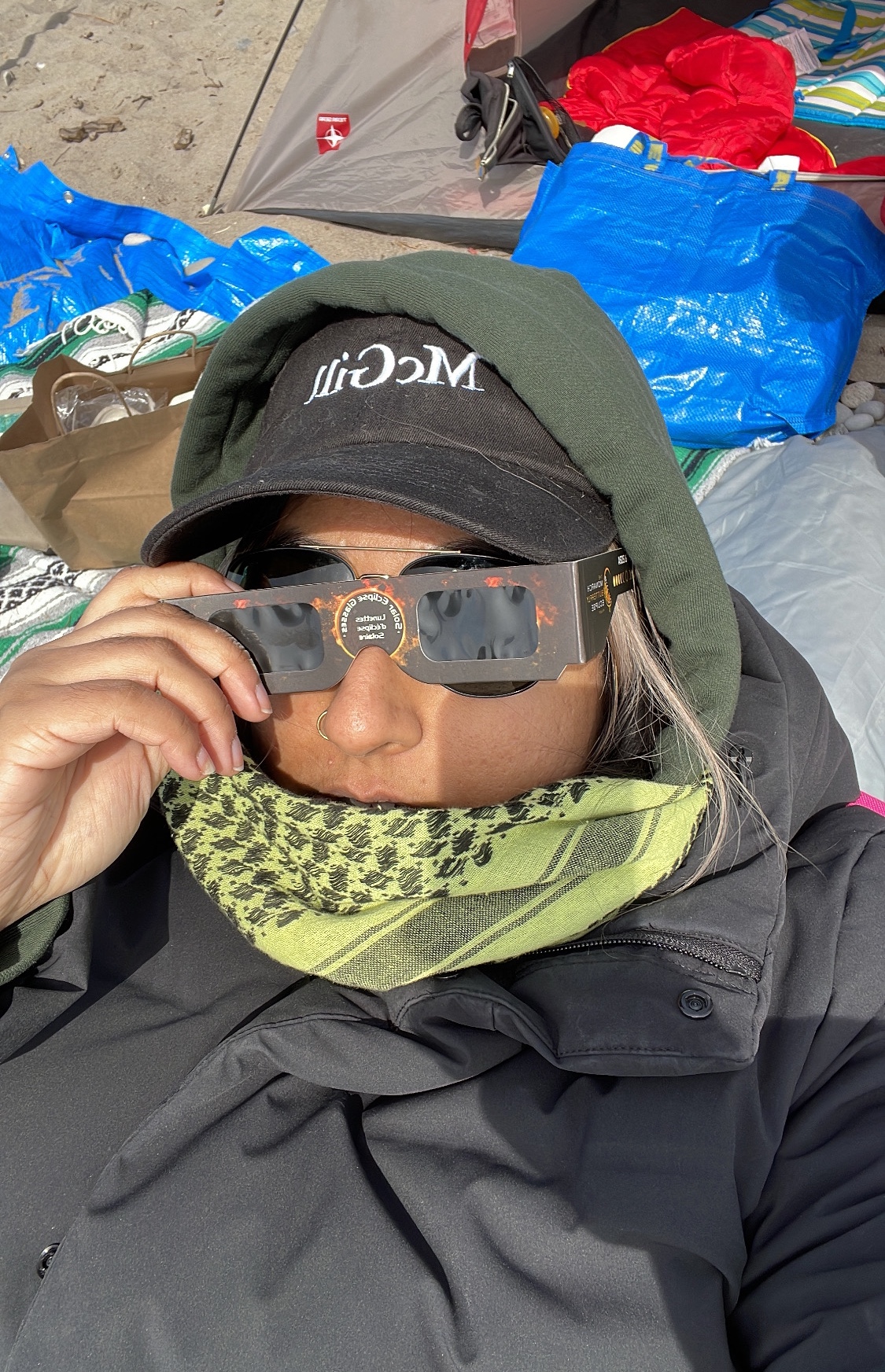 Tinder profile picture for @yas