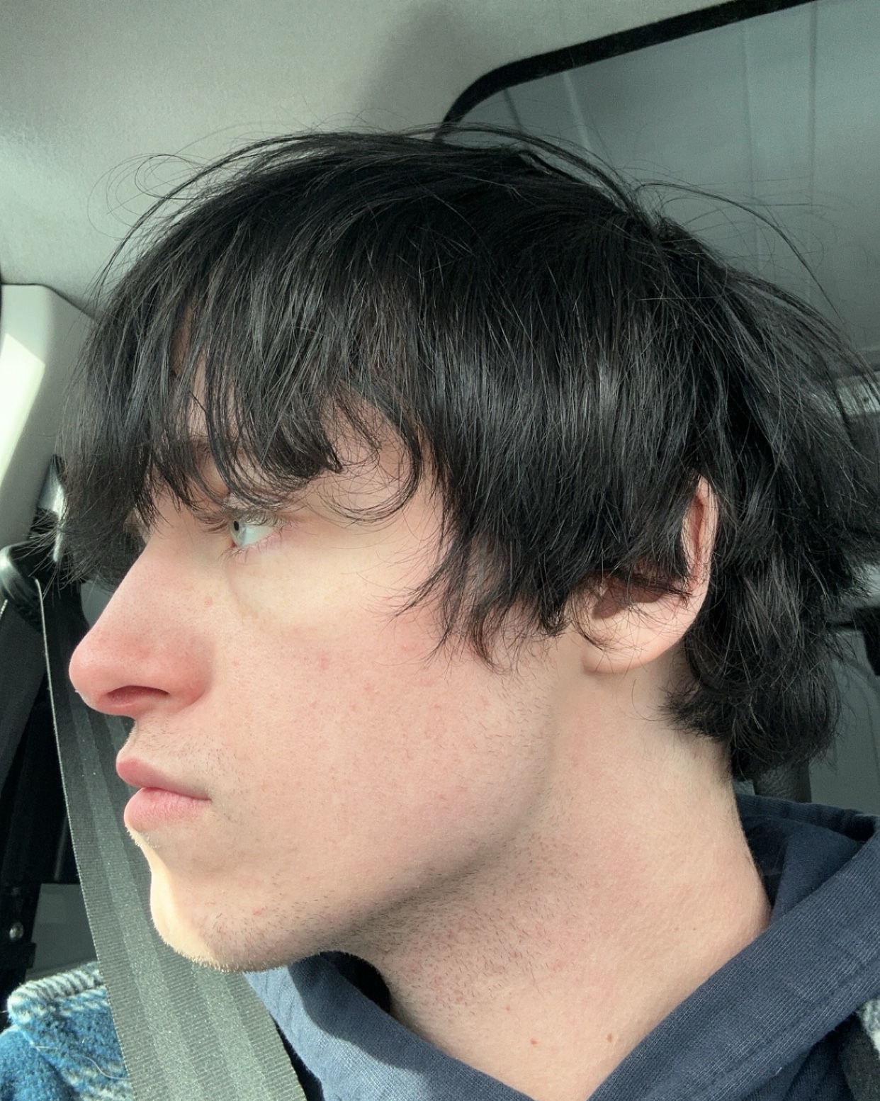 Tinder profile picture for @lunar