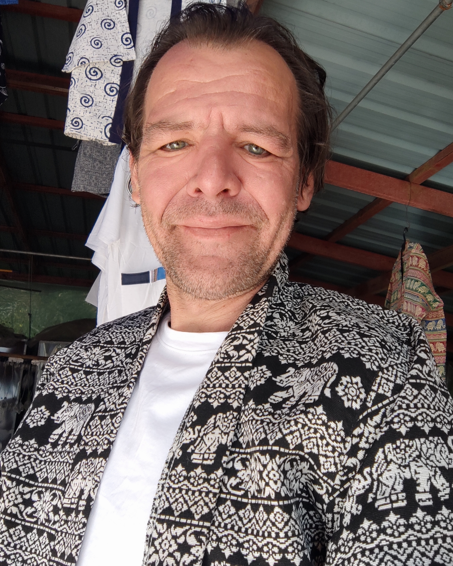Tinder profile picture for @locomotive