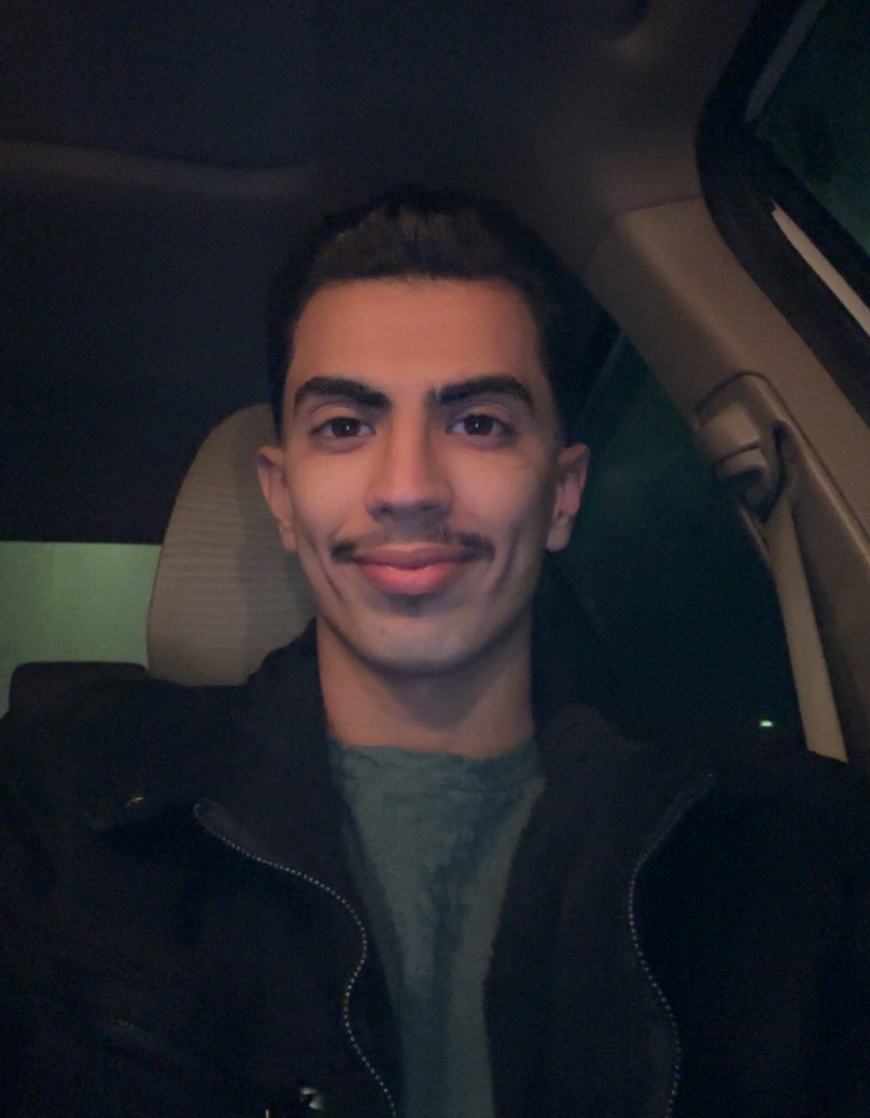 Tinder profile picture for @quit