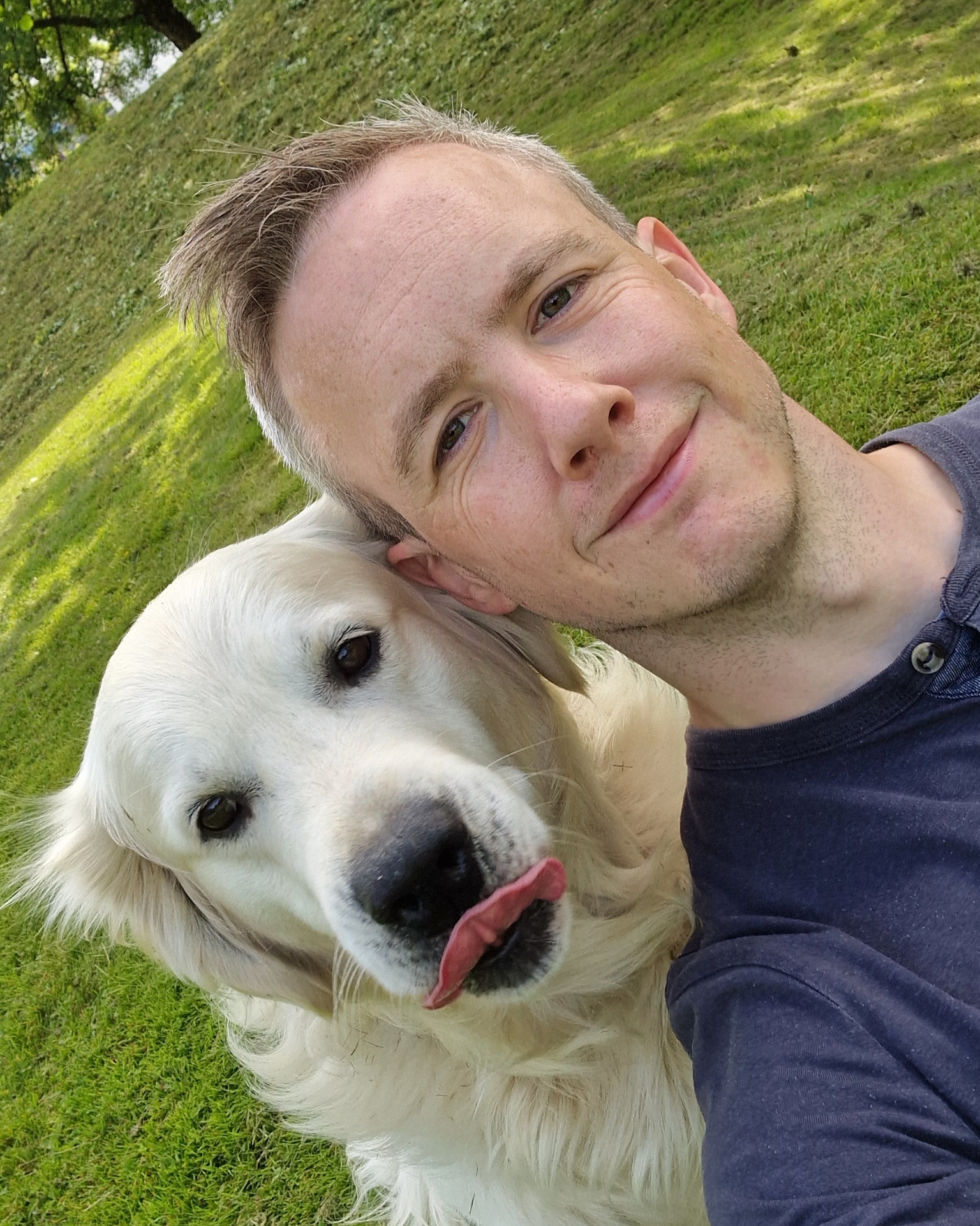 Tinder profile picture for @jansen