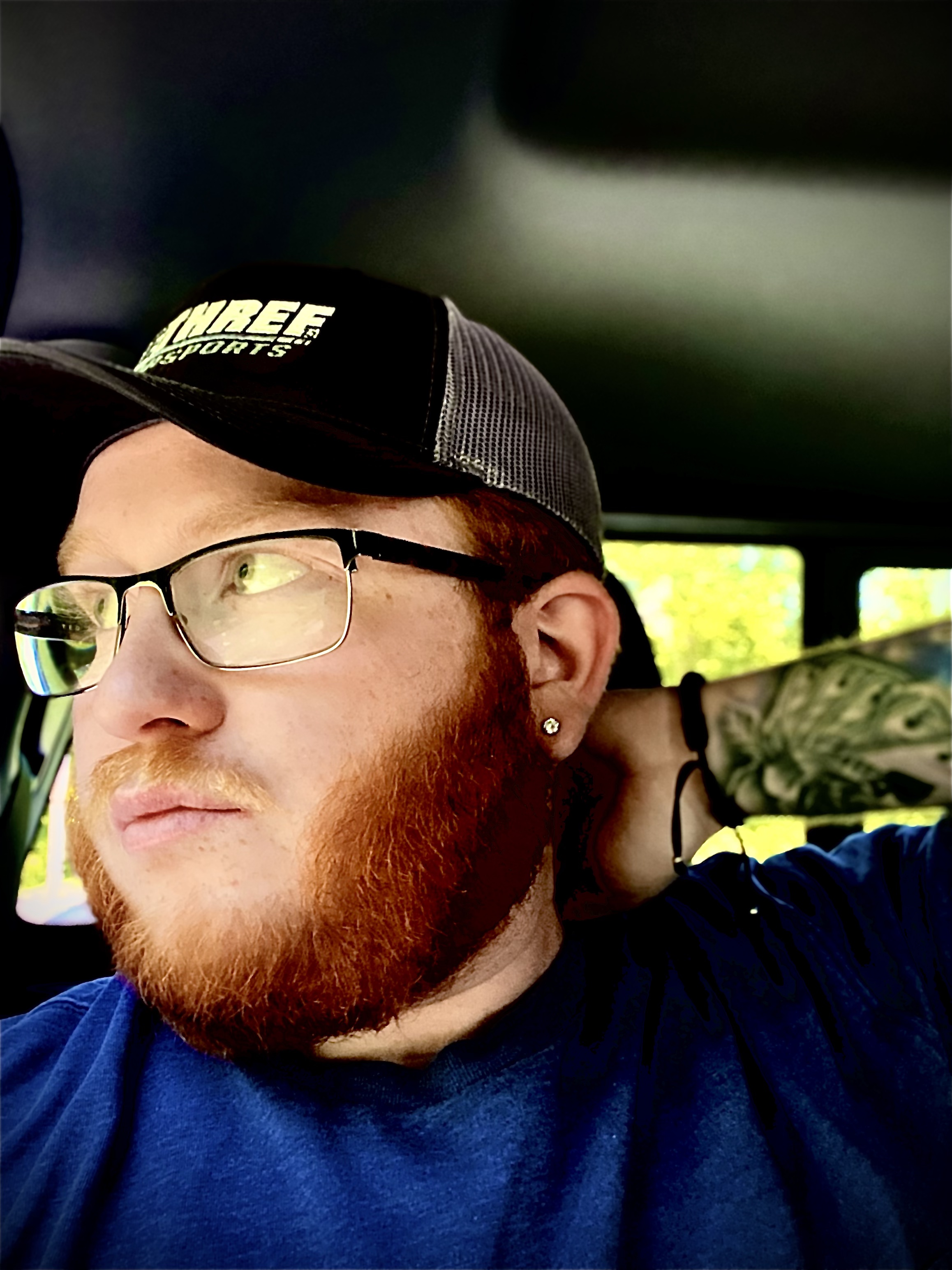 Tinder profile picture for @disrespect