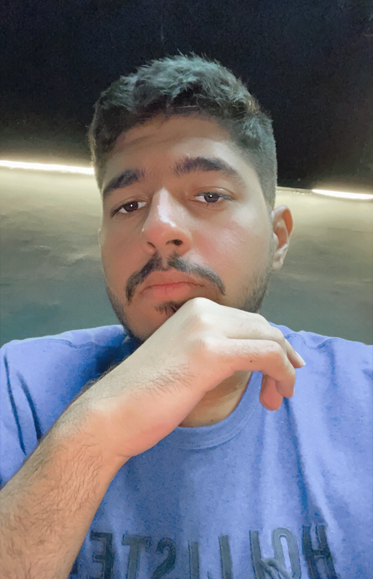 Tinder profile picture for @madani