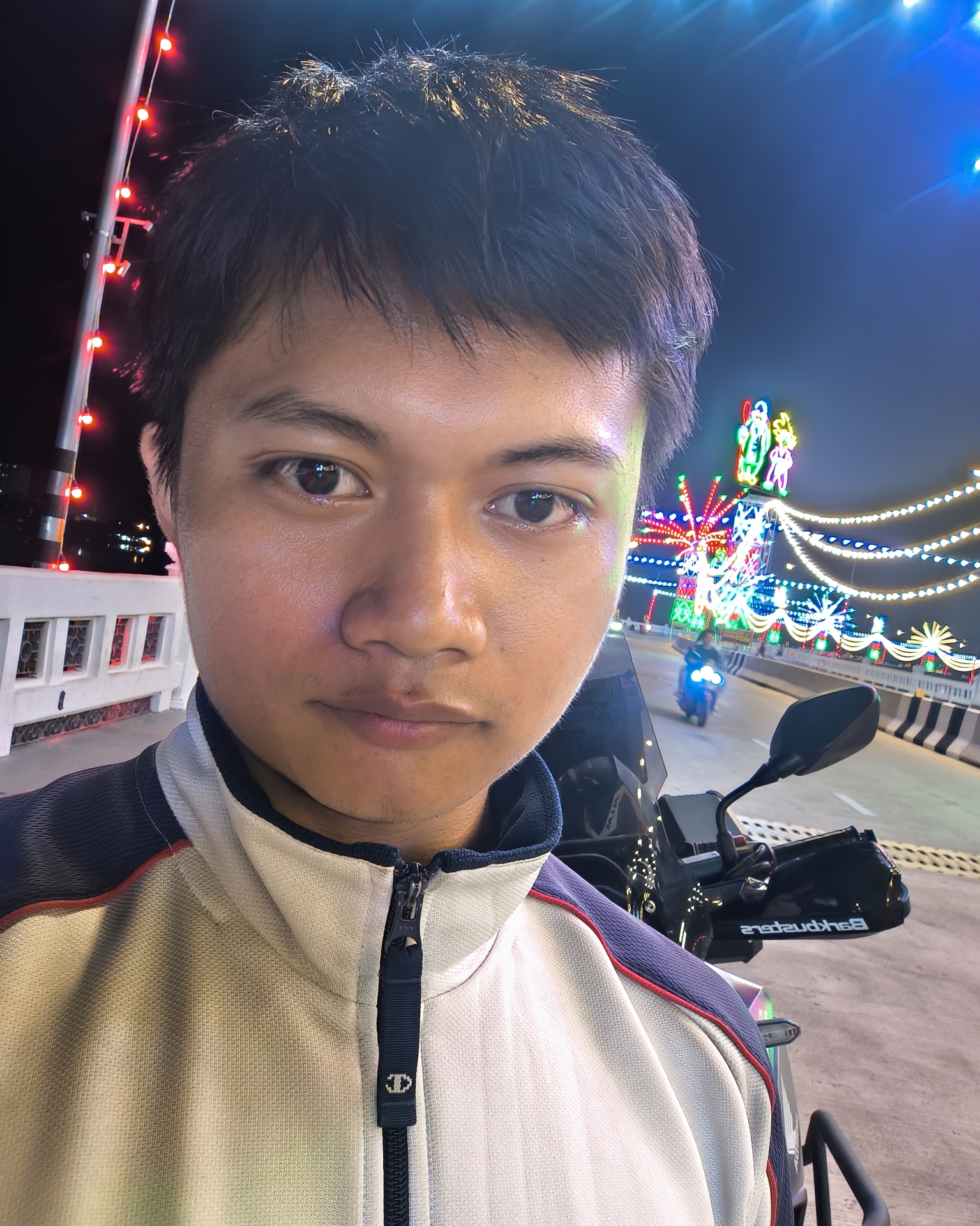 Tinder profile picture for @blast