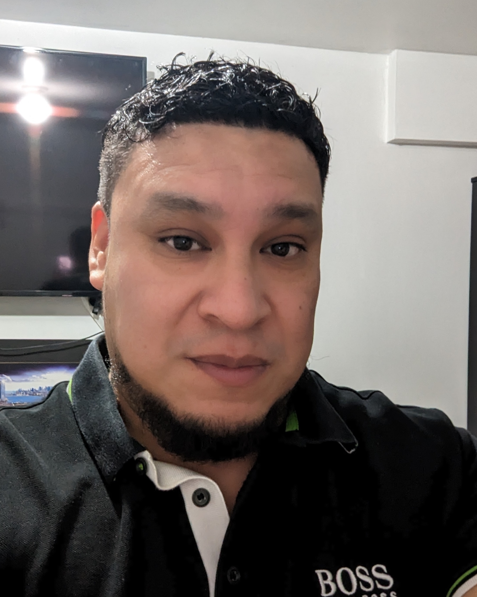 Tinder profile picture for @maxho