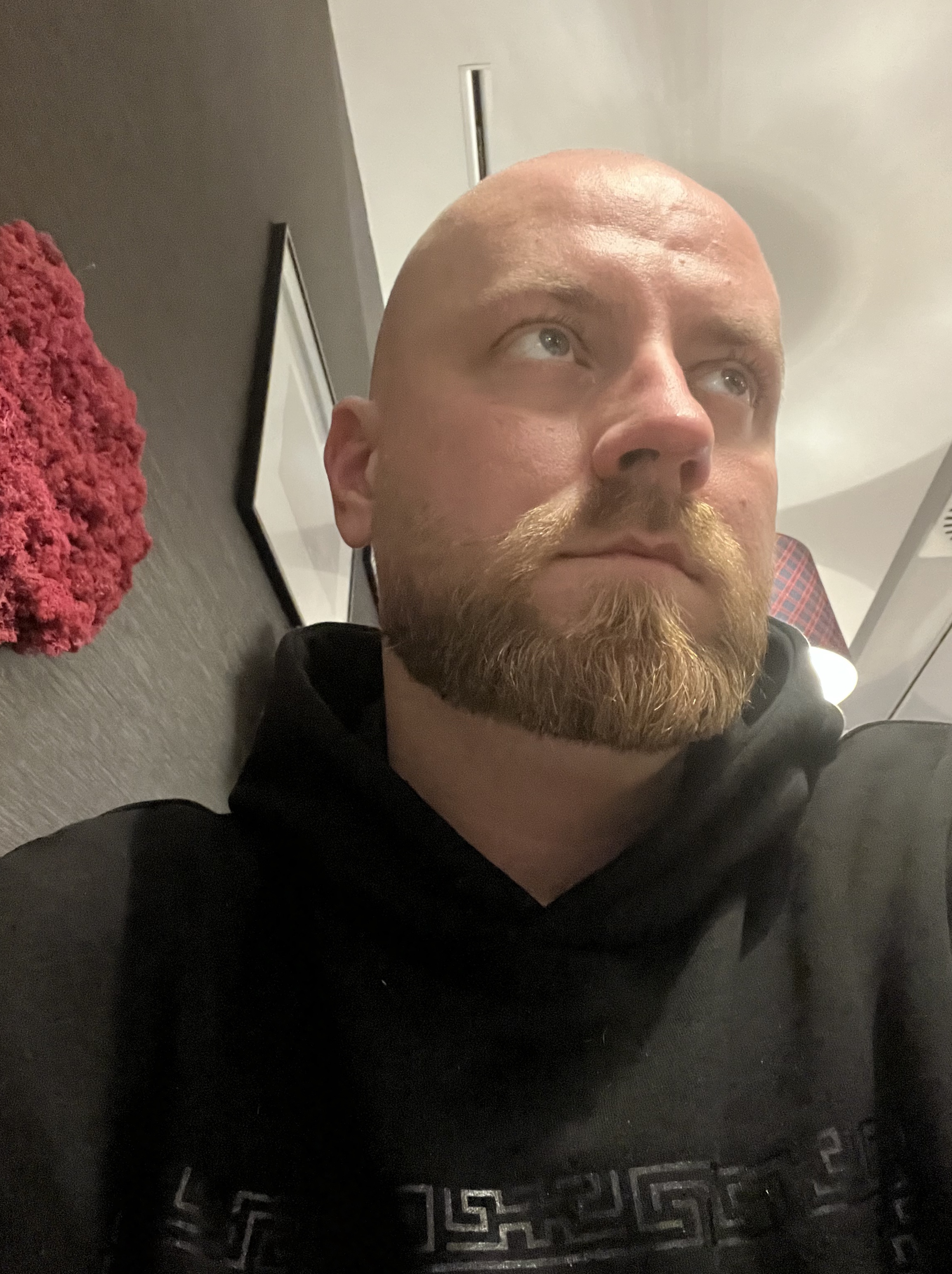 Tinder profile picture for @accountant
