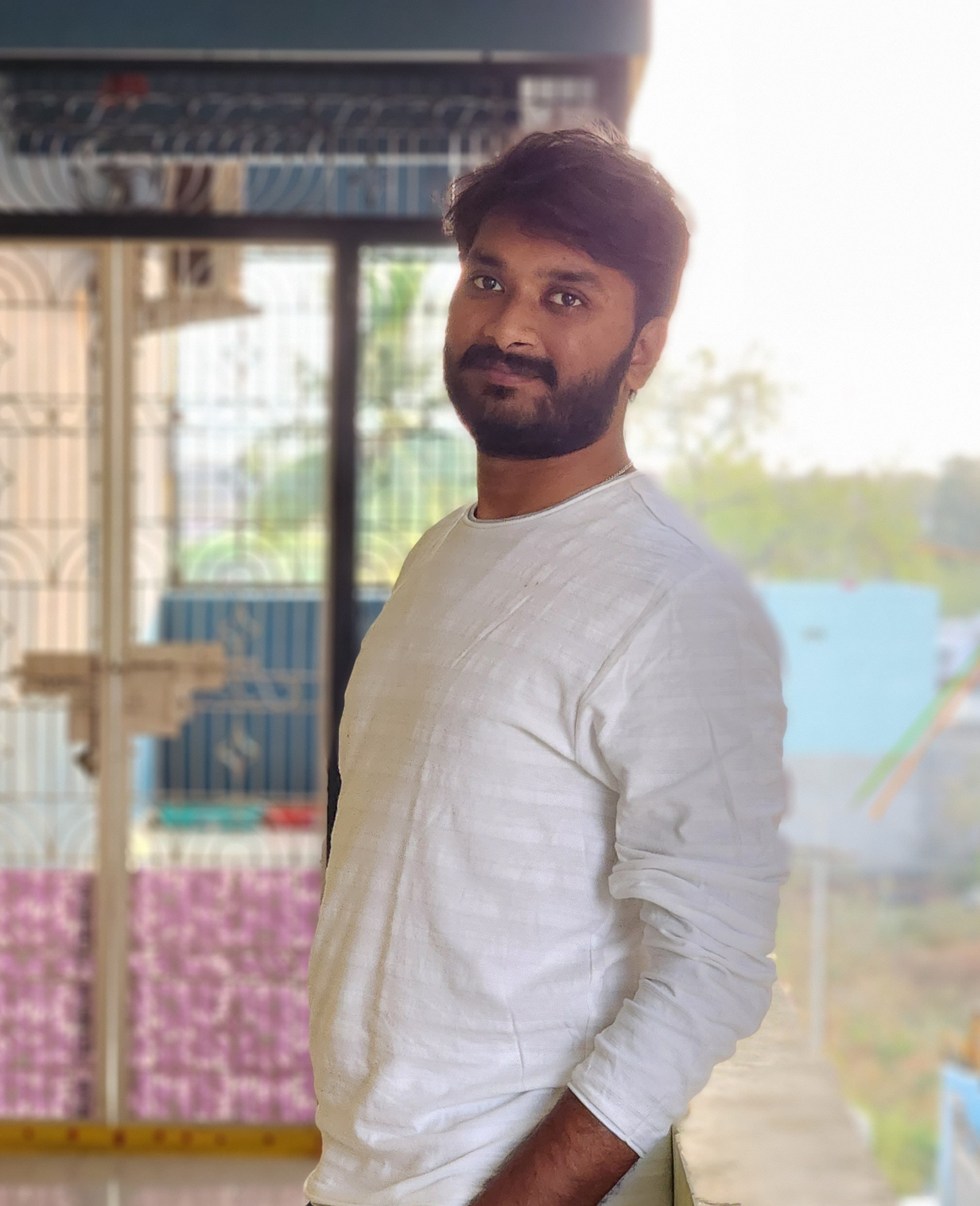 Tinder profile picture for @saitej