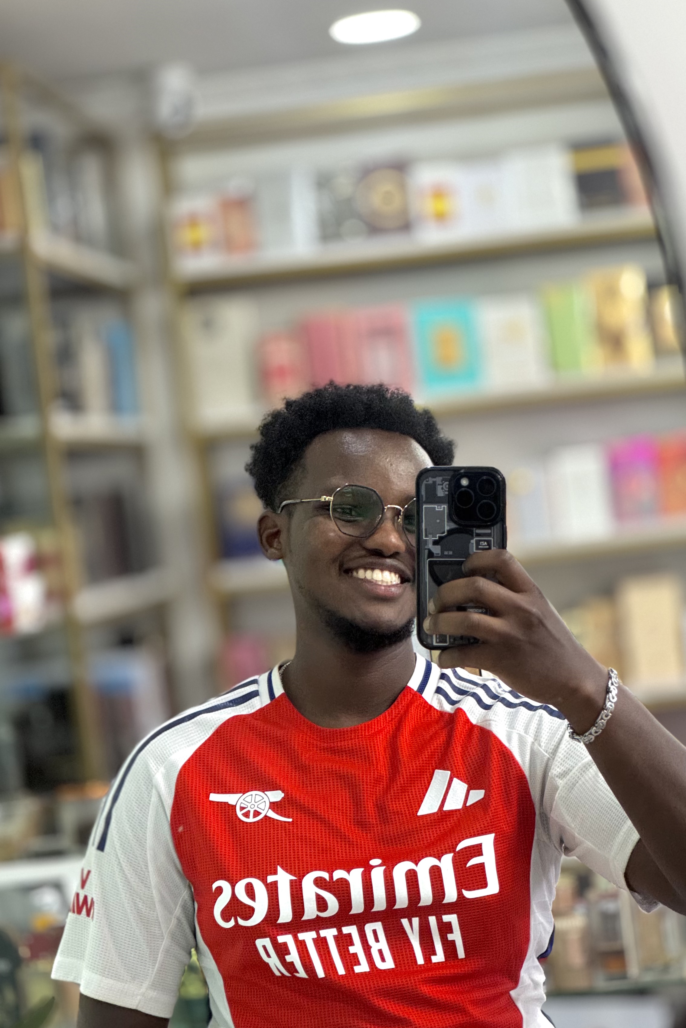 Tinder profile picture for @luther