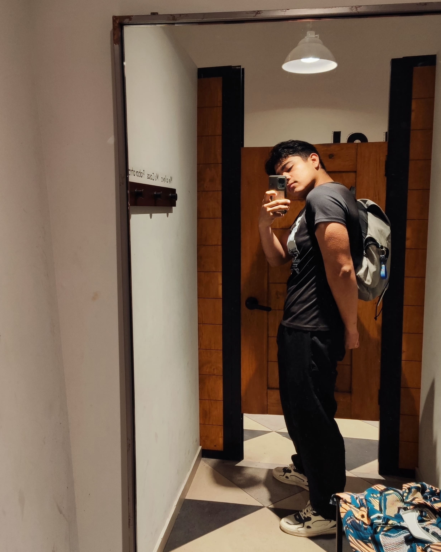 Tinder profile picture for @pabloo