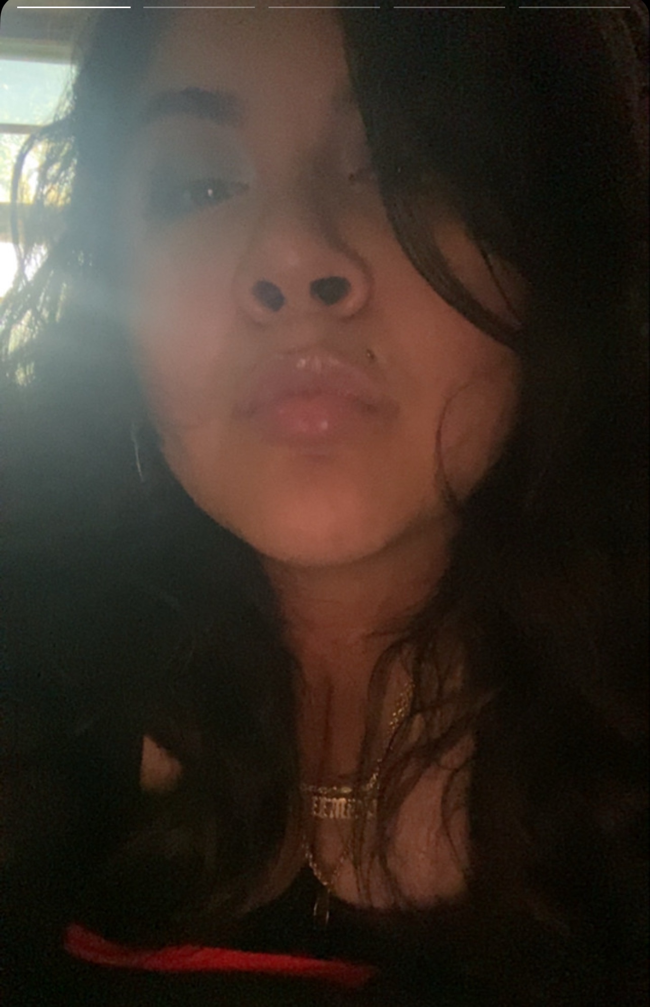 Tinder profile picture for @yaya
