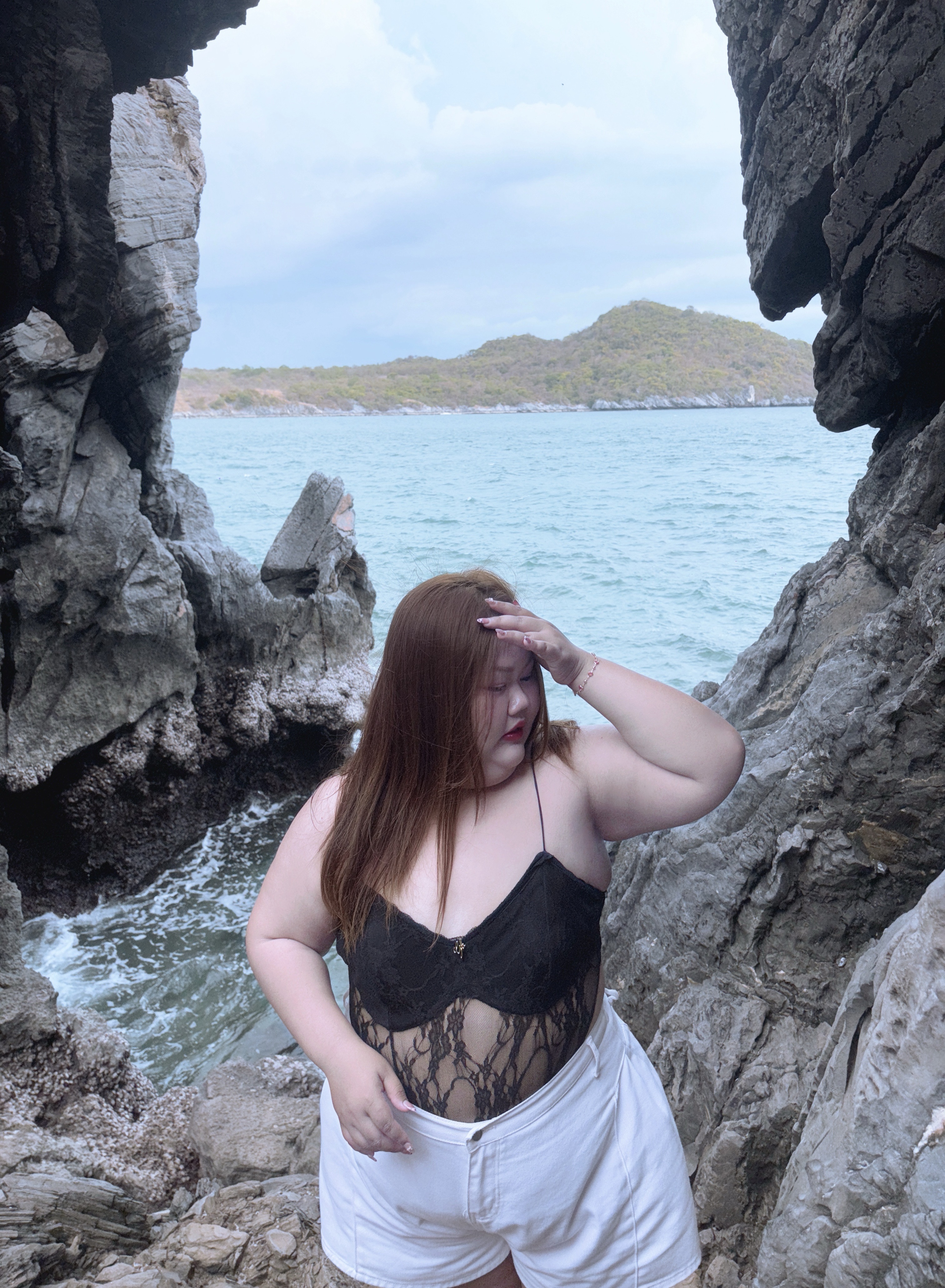 Tinder profile picture for @pair