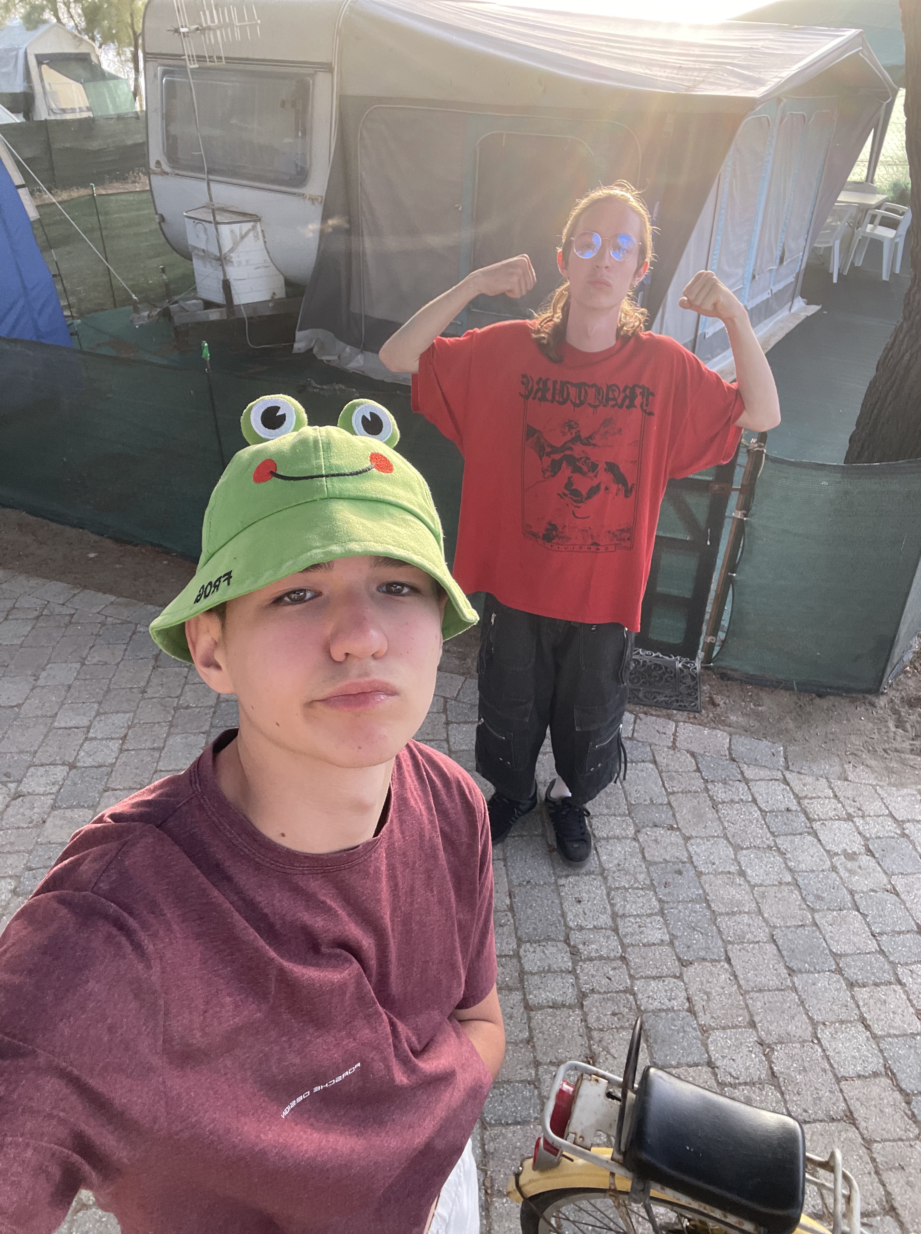 Tinder profile picture for @tilted