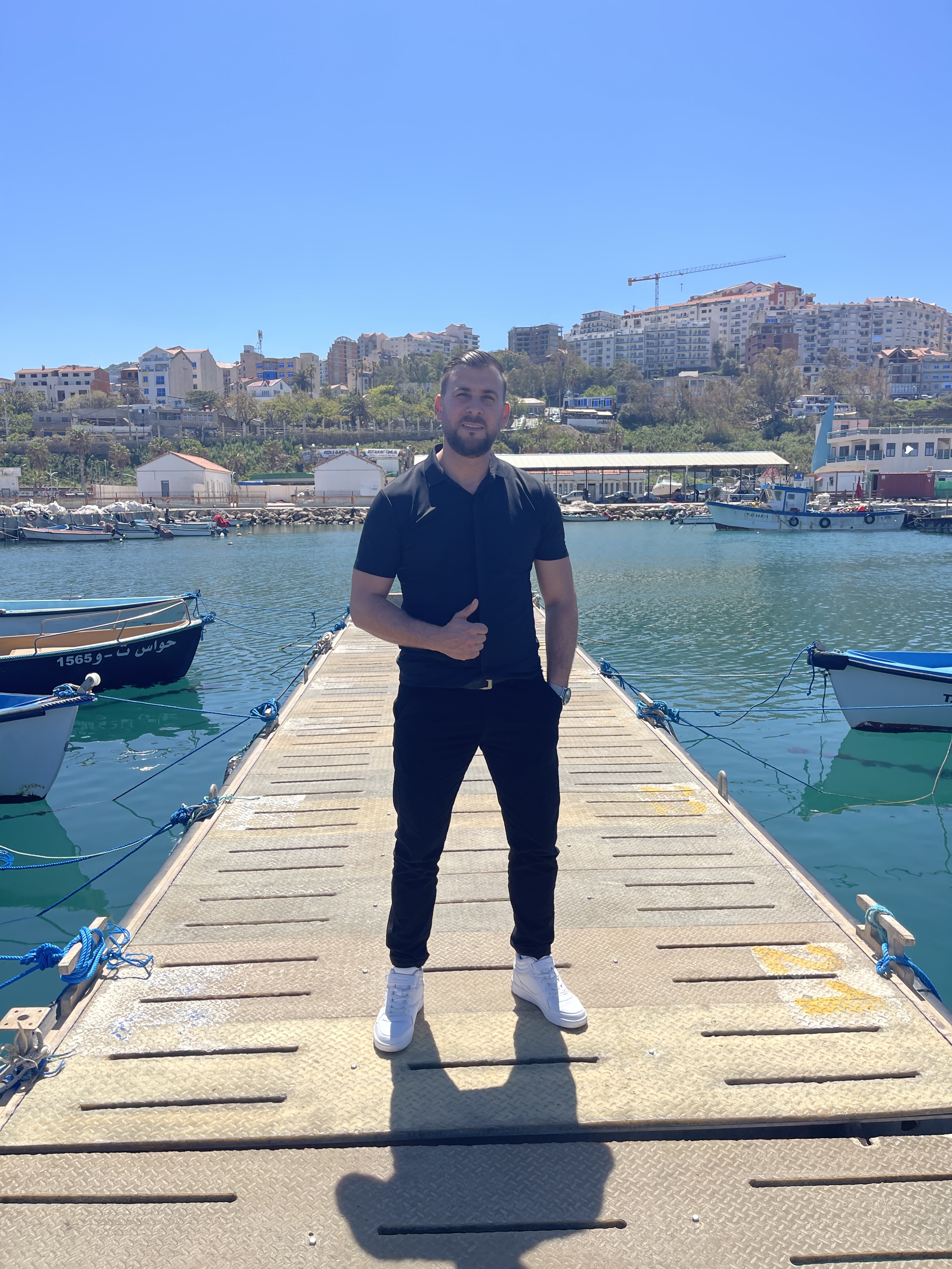 Tinder profile picture for @nacer