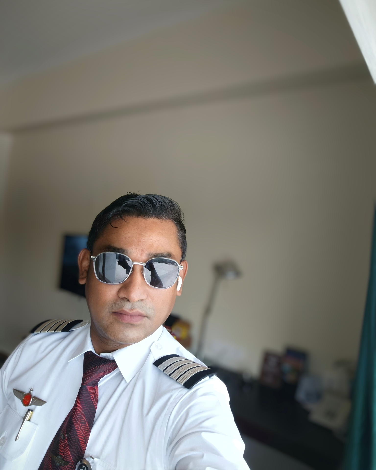 Tinder profile picture for @manab