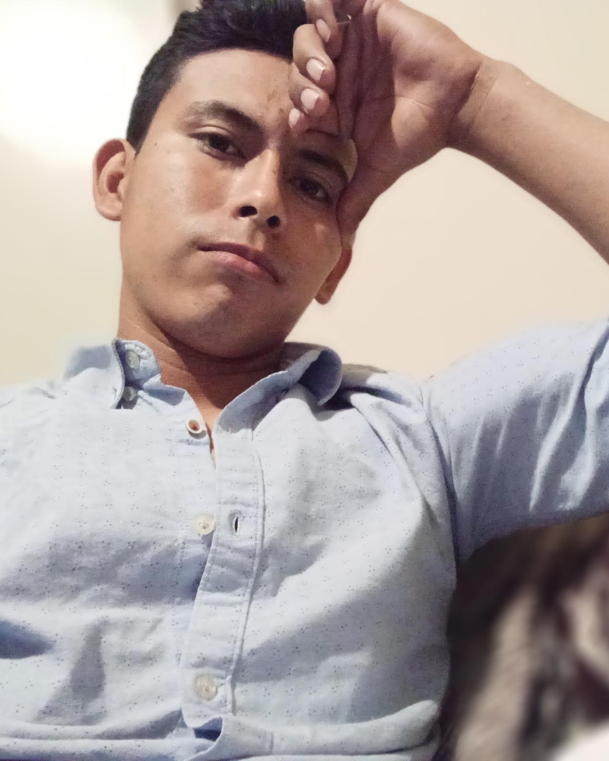 Tinder profile picture for @rojas