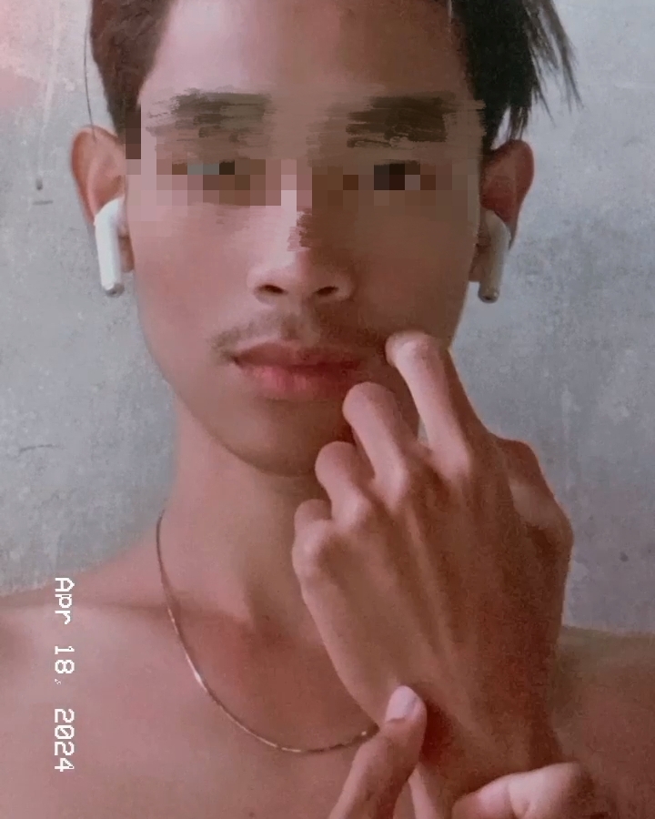 Tinder profile picture for @irwansyah