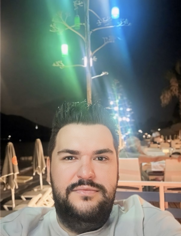 Tinder profile picture for @elgin