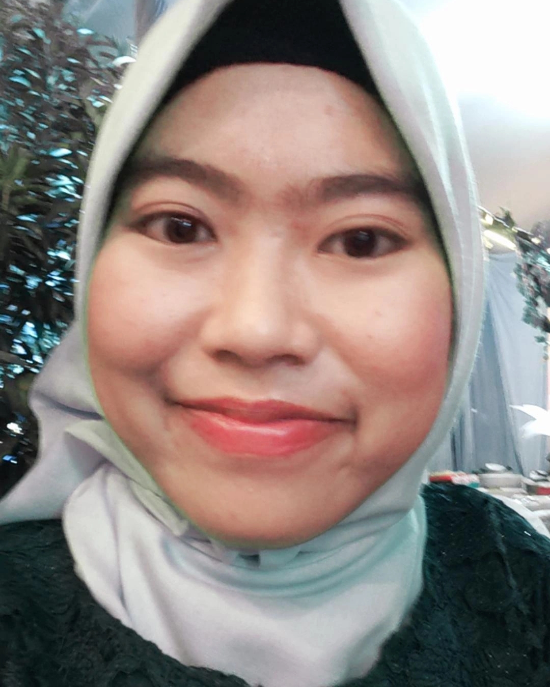 Tinder profile picture for @maisya