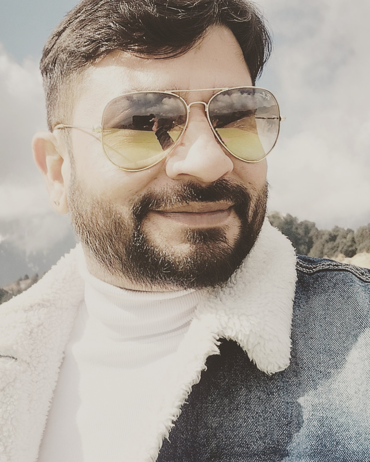 Tinder profile picture for @vinod