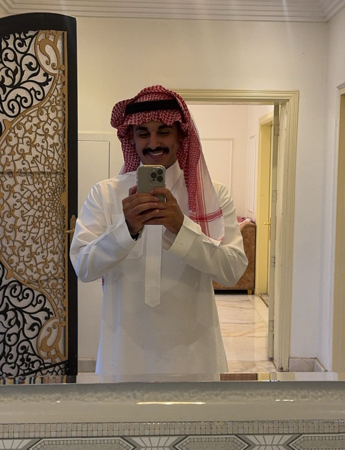 Tinder profile picture for @axis