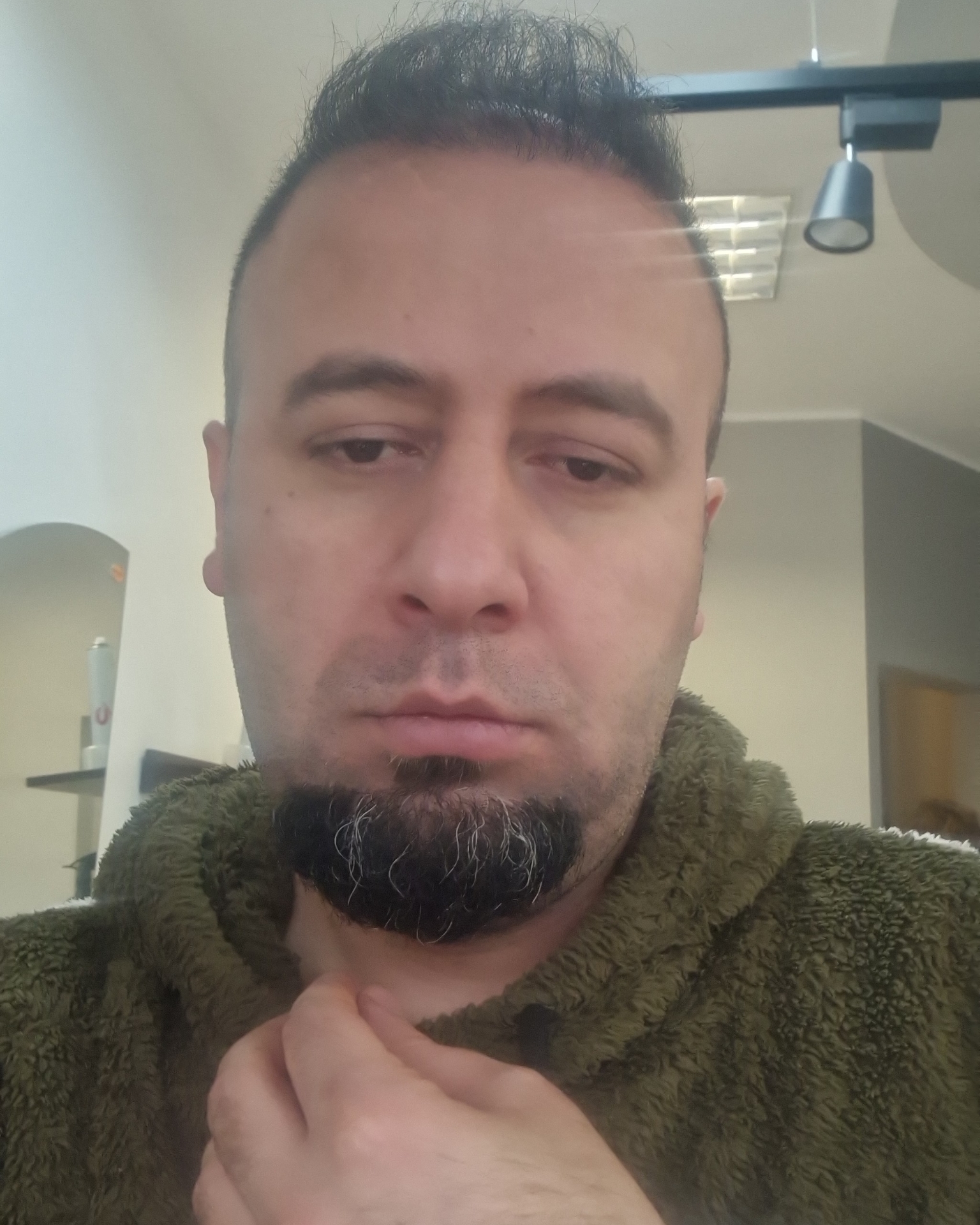 Tinder profile picture for @turk