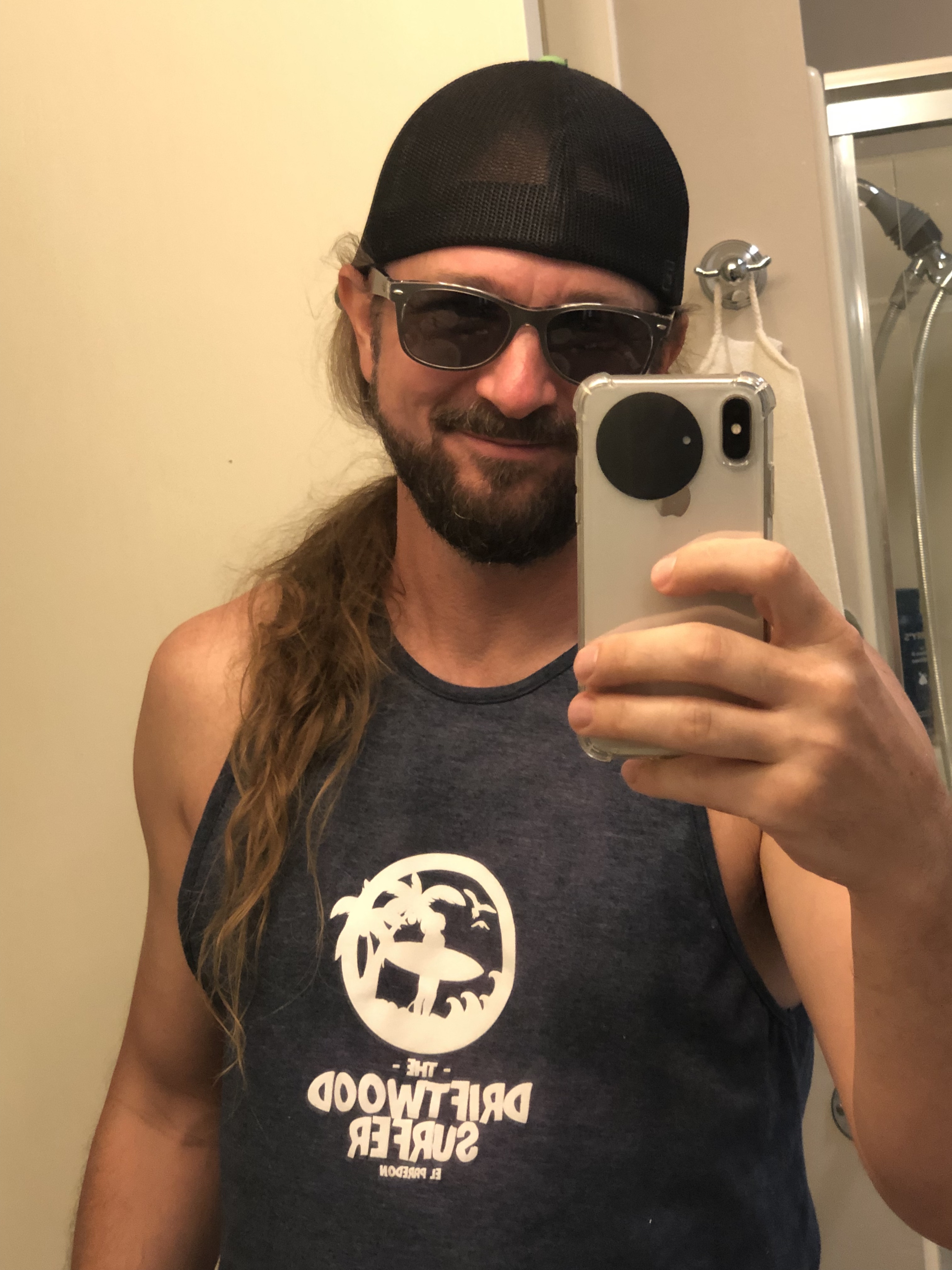 Tinder profile picture for @worth