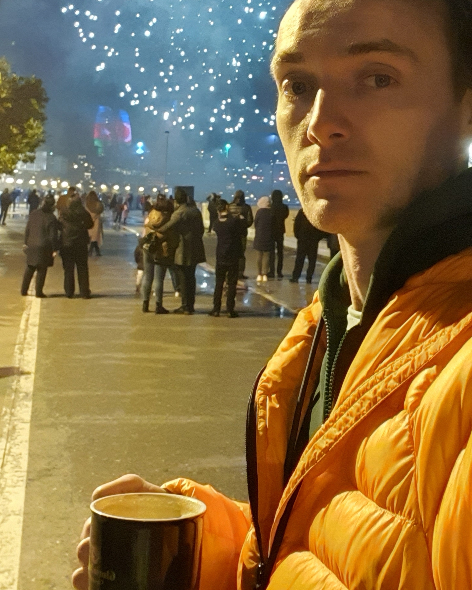 Tinder profile picture for @surveyor