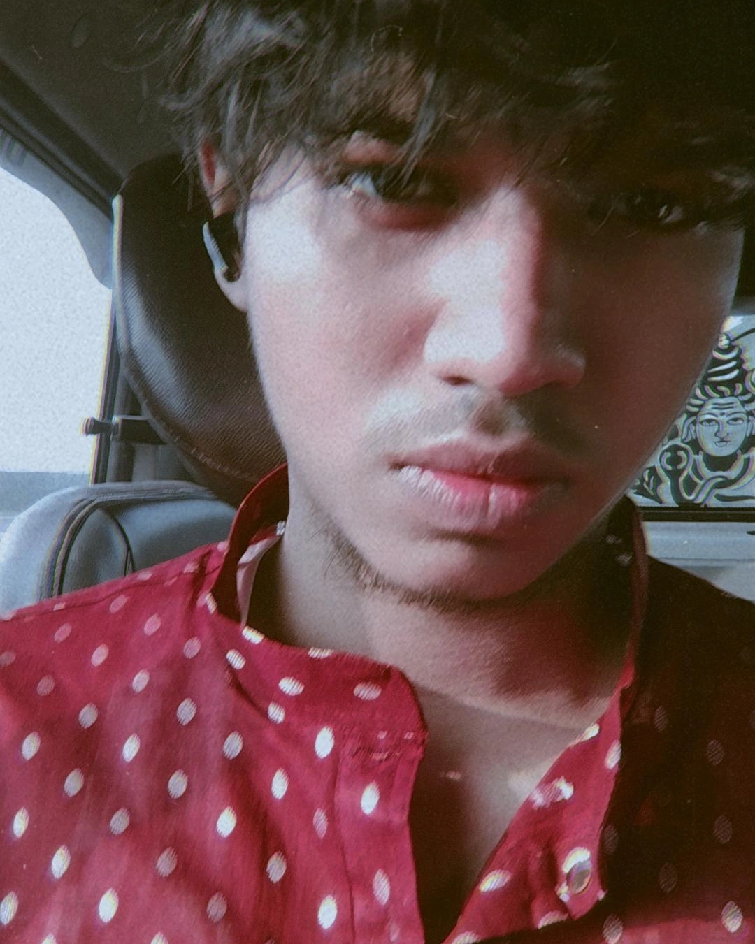 Tinder profile picture for @drowsy