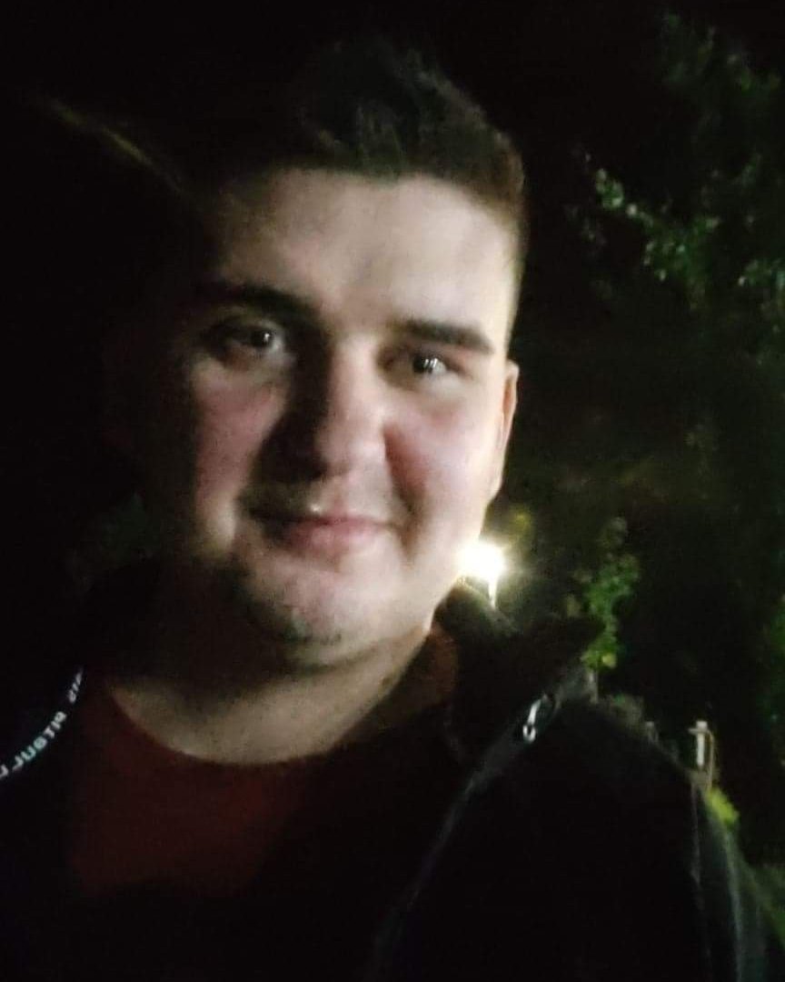 Tinder profile picture for @barton