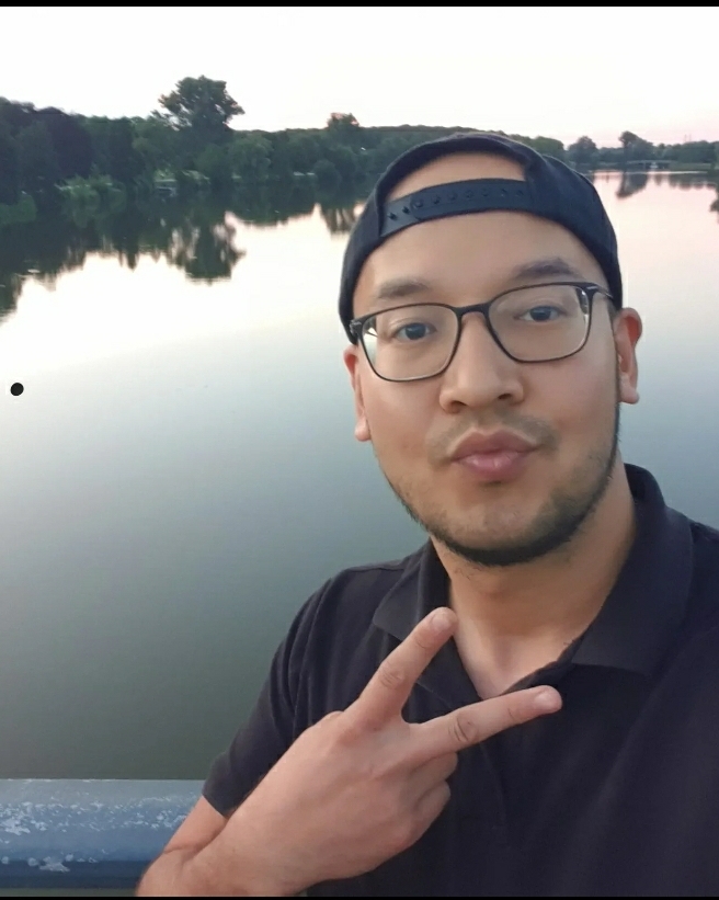 Tinder profile picture for @meko
