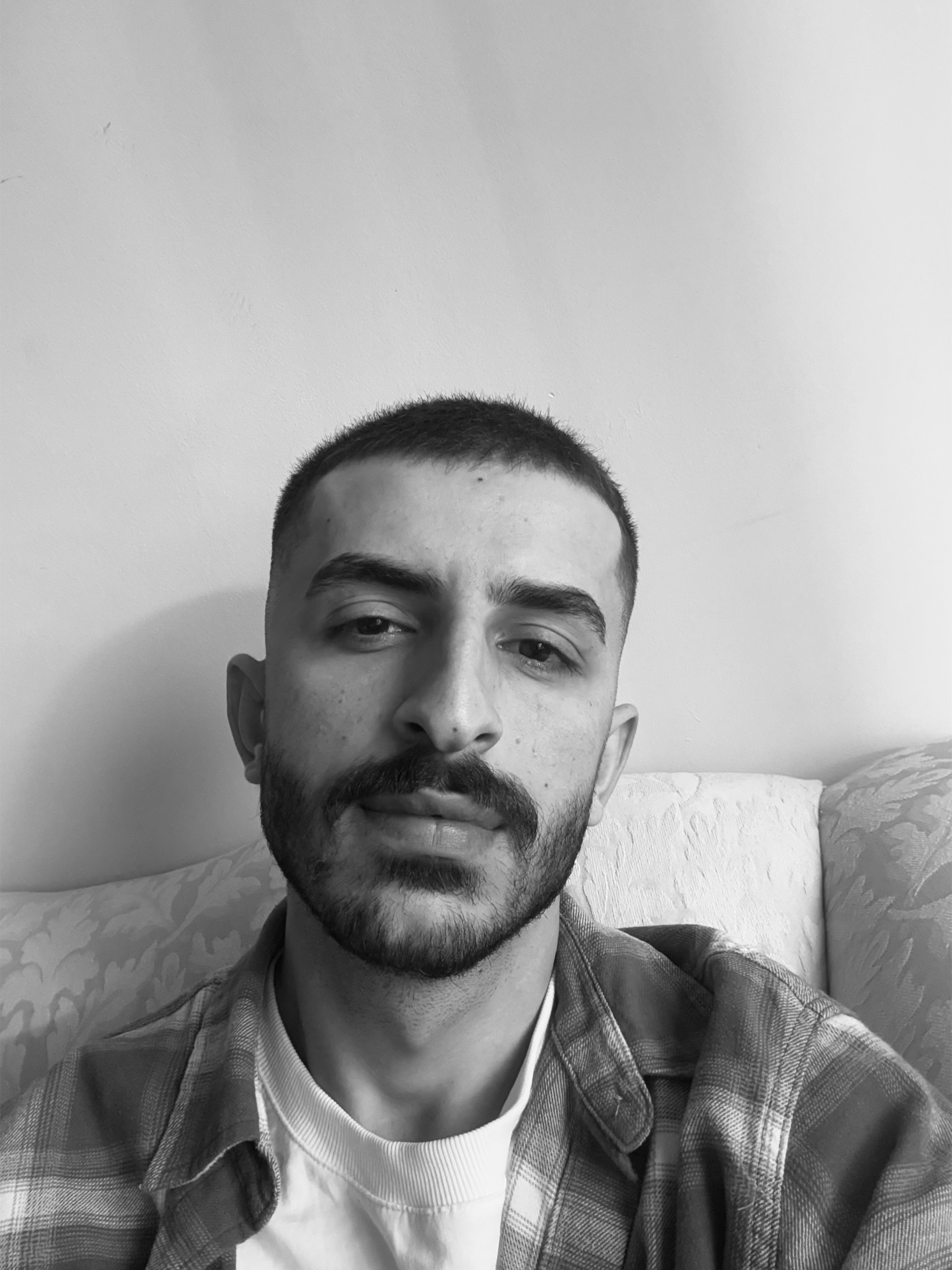 Tinder profile picture for @mutoo
