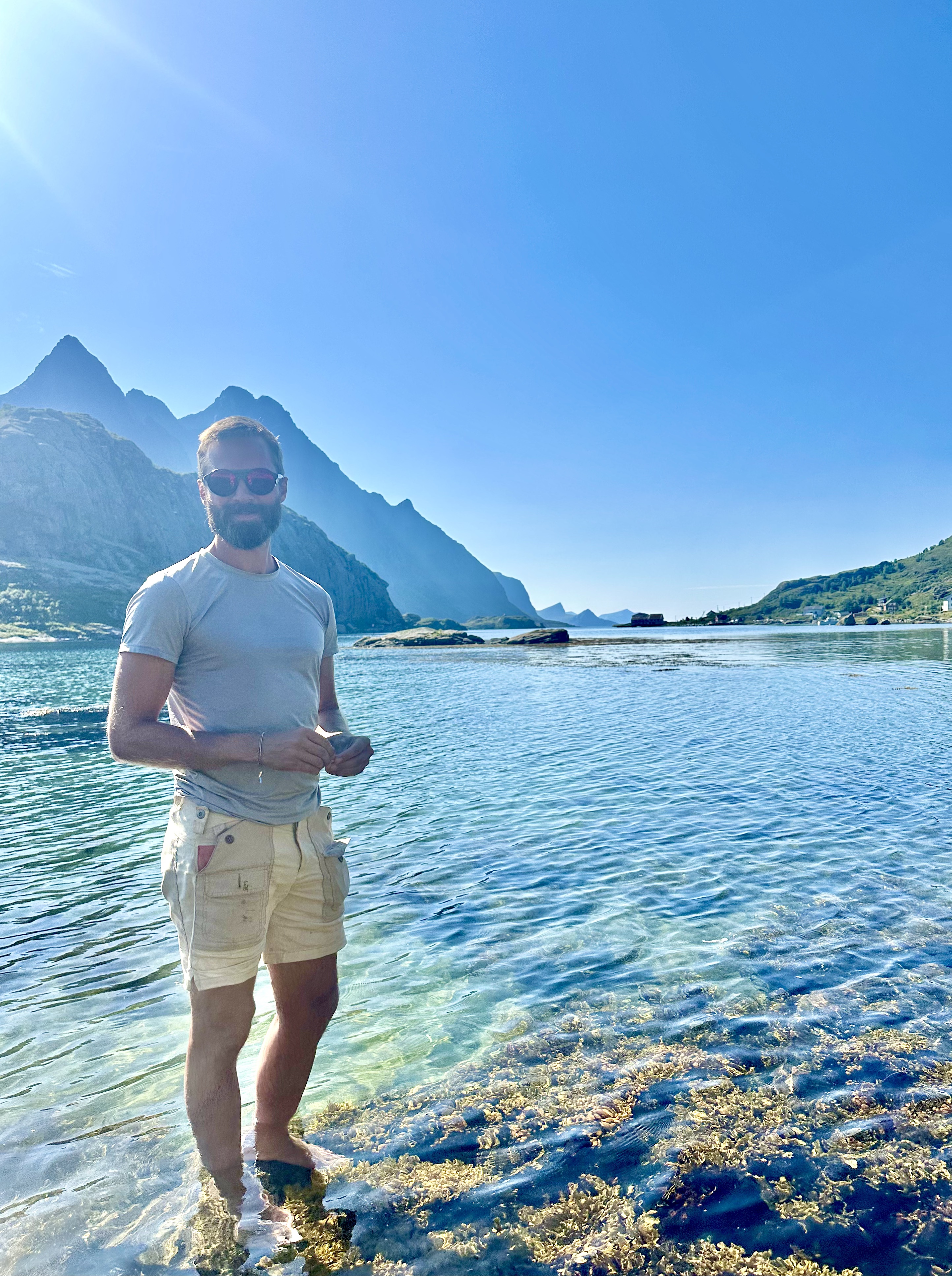 Tinder profile picture for @adventures
