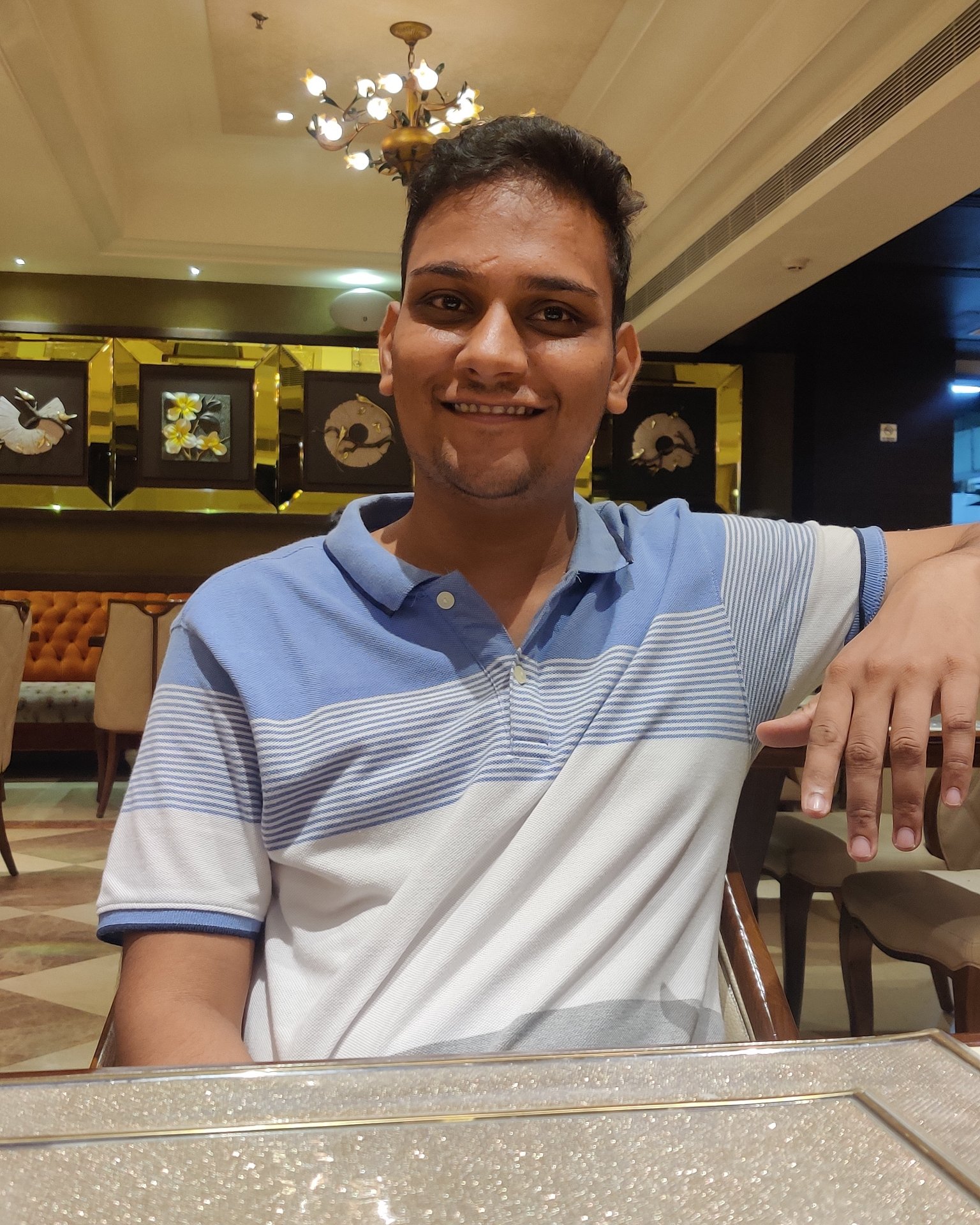 Tinder profile picture for @mohitjain