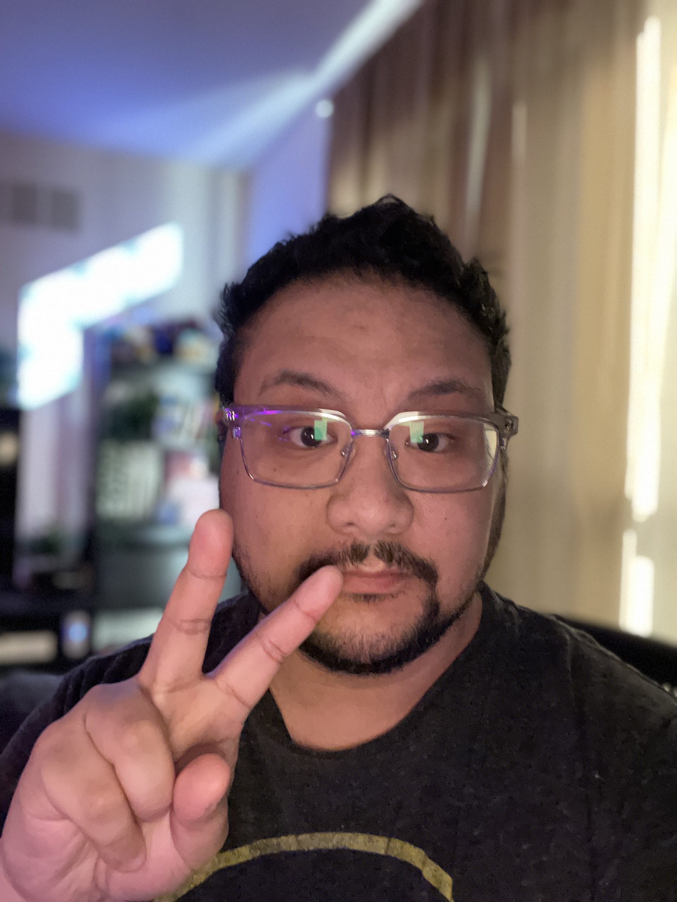 Tinder profile picture for @turn