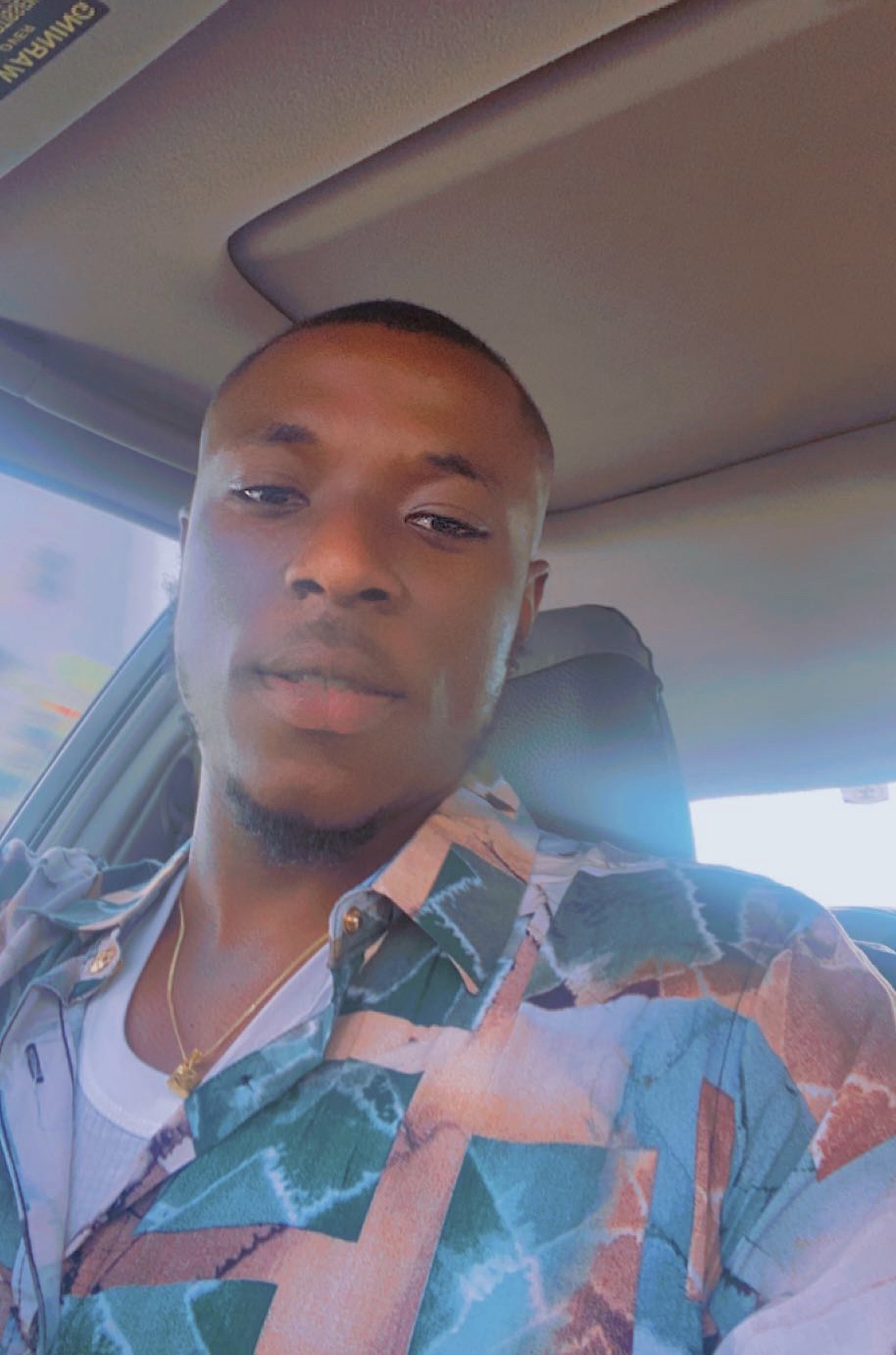 Tinder profile picture for @sozzy